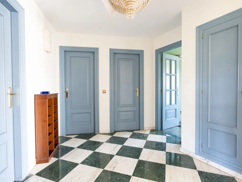 Apartment - Penthouse Duplex в продаже в Benalmadena, Málaga. В доме 5 спален и 3 ванных комнат. Площадь дома 336 м²