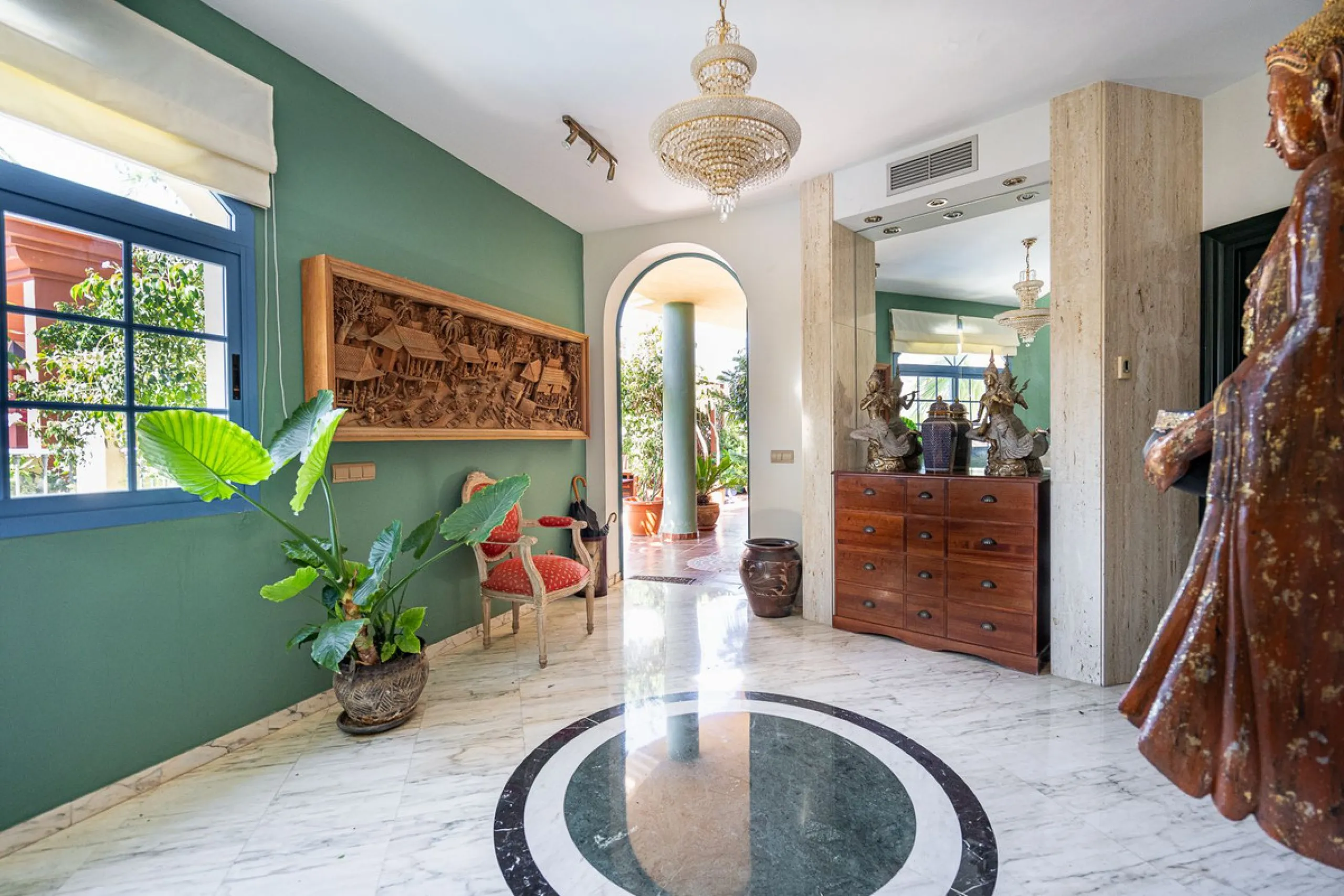 Apartment - Penthouse Duplex в продаже в Benalmadena, Málaga. В доме 5 спален и 3 ванных комнат. Площадь дома 336 м²