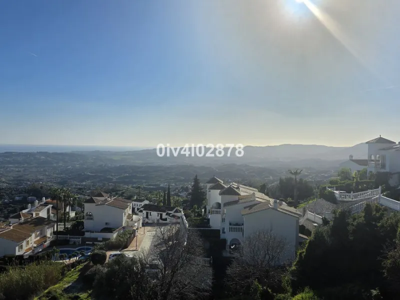 Plot - Residential Plot в продаже в Mijas, Málaga. Площадь участка 3676 м²