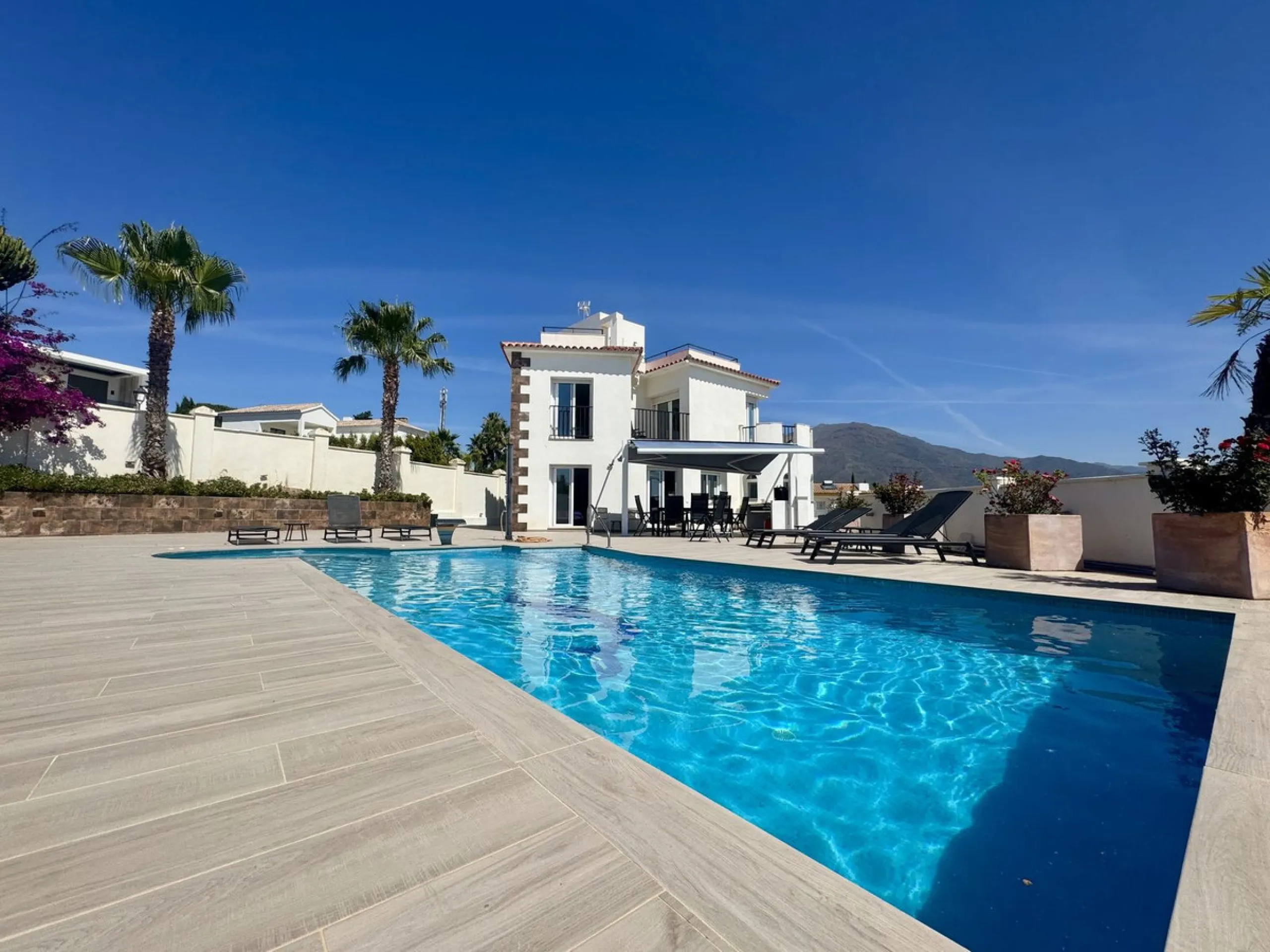 Exclusive Sea View Villa in Estepona .