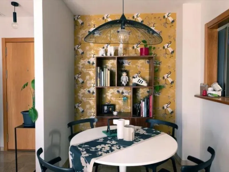 Discover this welcoming, bright, and airy apartment that combines light, comfort, and excellent features, ideal for year-round living or as an investment.