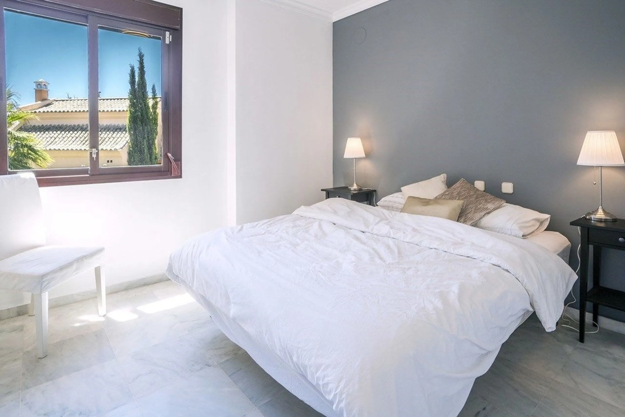 Spacious 4-Bedroom Home in Jardines de las Lomas