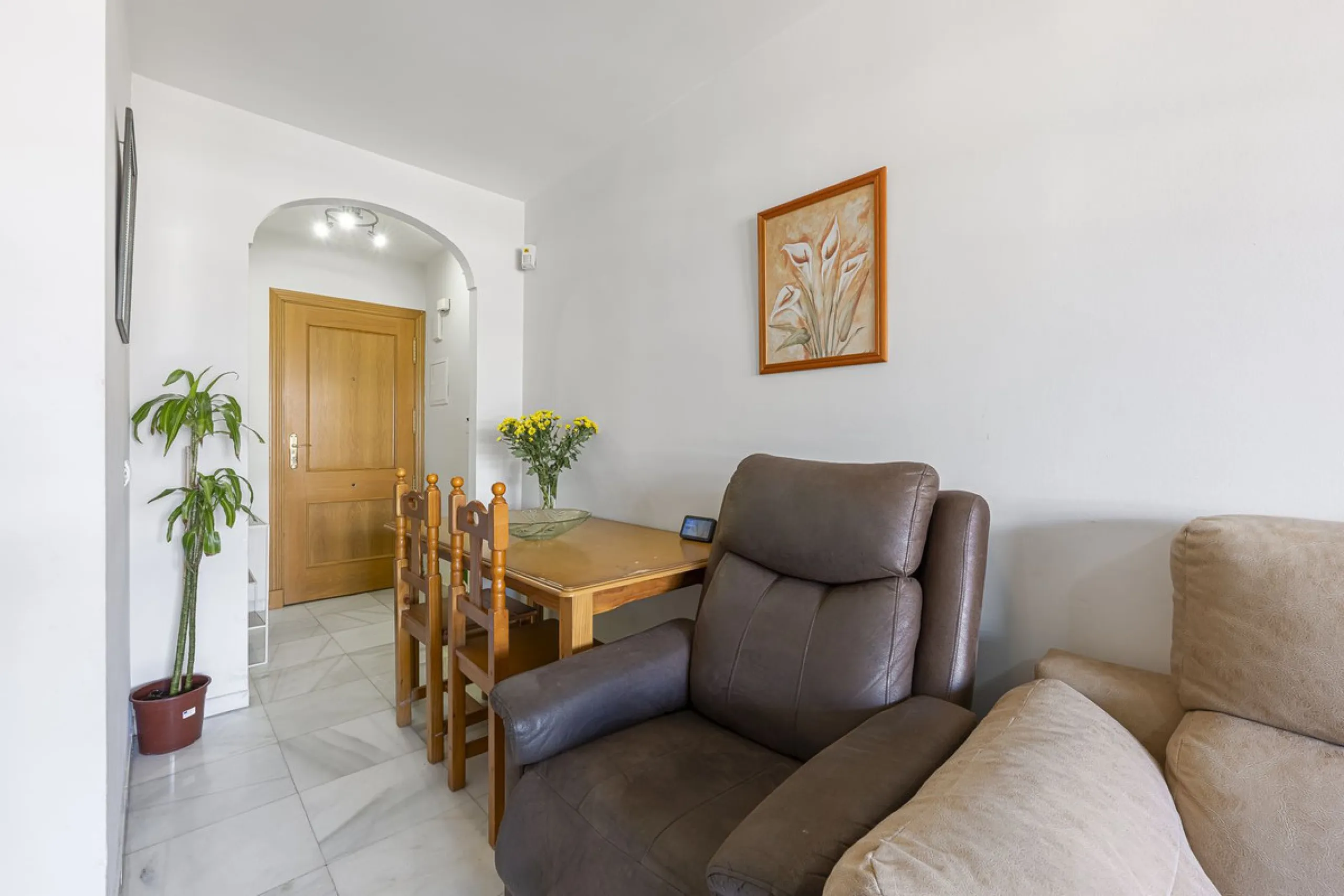 Apartment for sale in the Puerto Deportivo area of Fuengirola.