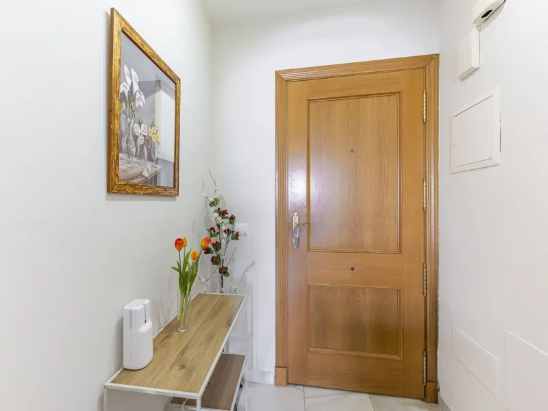 Apartment for sale in the Puerto Deportivo area of Fuengirola.