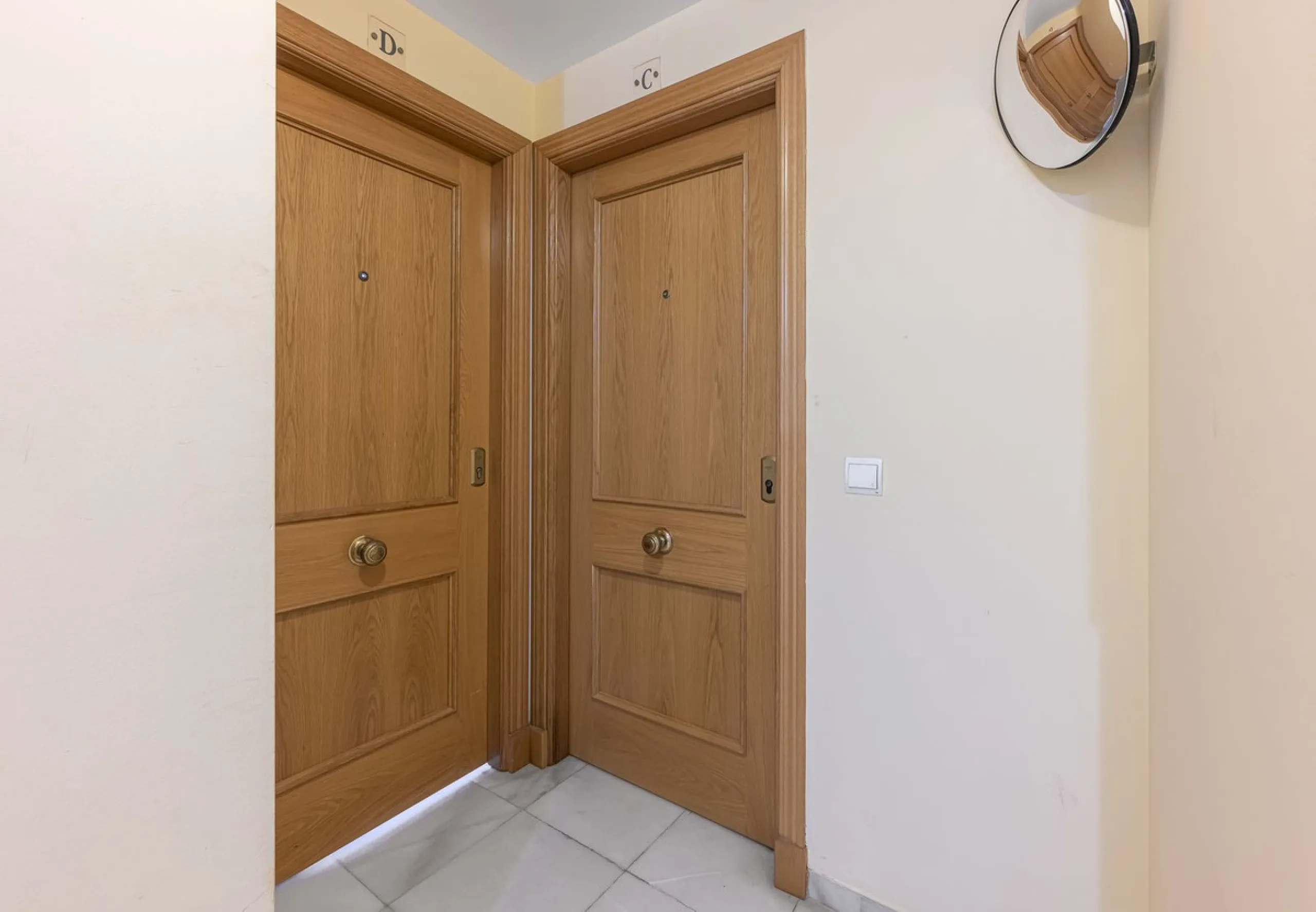 Apartment for sale in the Puerto Deportivo area of Fuengirola.