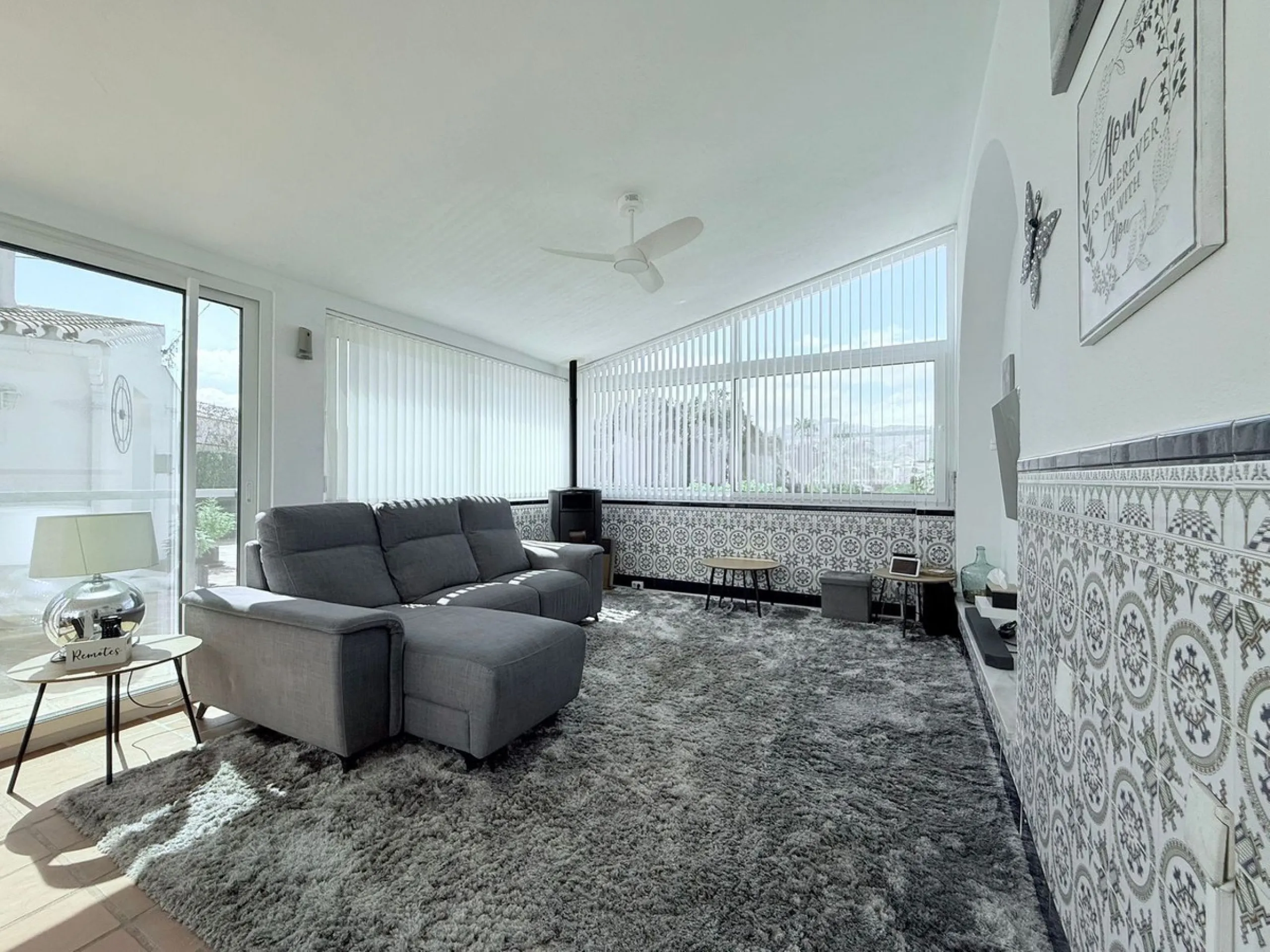 Fabulous Gated Oasis with Panoramic Views – Coin Outskirts
