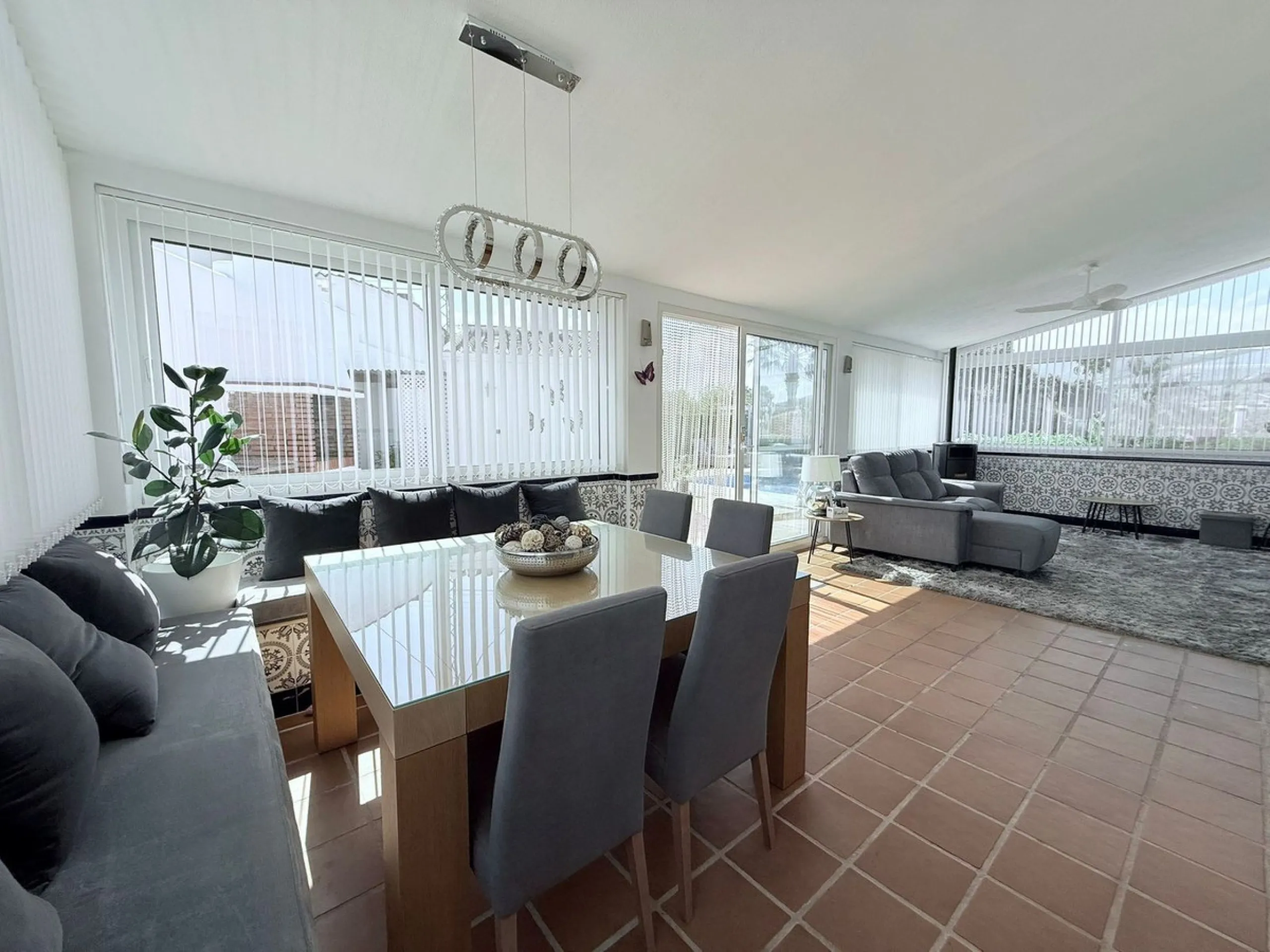 Fabulous Gated Oasis with Panoramic Views – Coin Outskirts