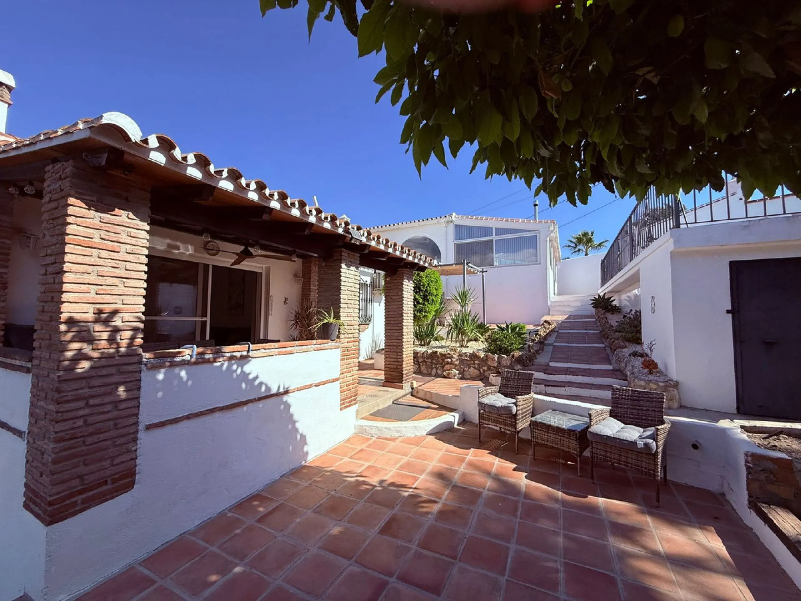 Fabulous Gated Oasis with Panoramic Views – Coin Outskirts