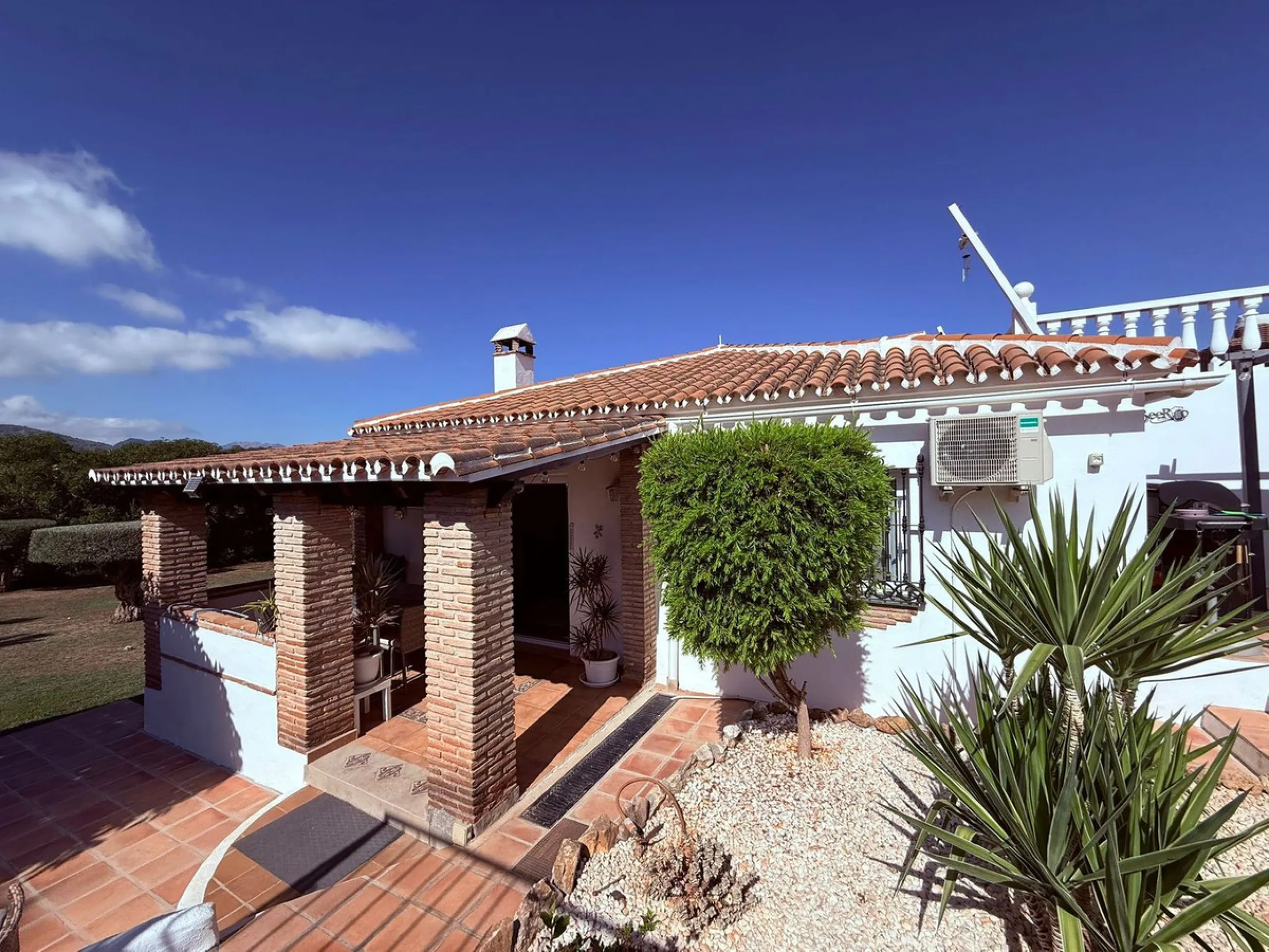 Fabulous Gated Oasis with Panoramic Views – Coin Outskirts