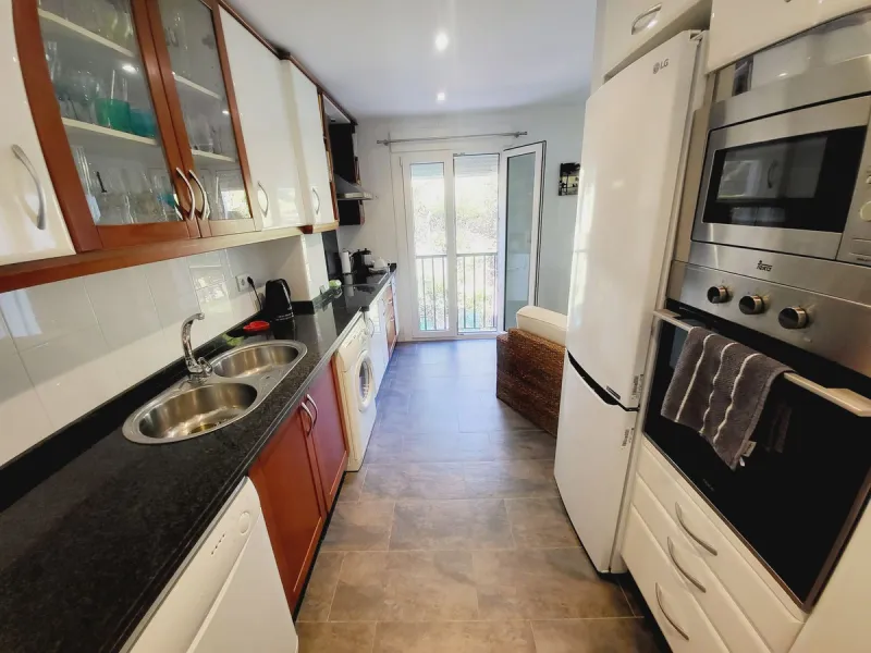 Apartment - Middle Floor Apartment в продаже в Mijas, Málaga. В доме 3 спален и 3 ванных комнат. Площадь дома 151 м²