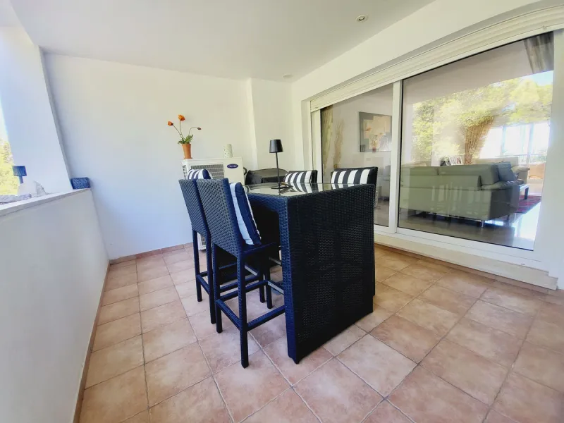 Apartment - Middle Floor Apartment в продаже в Mijas, Málaga. В доме 3 спален и 3 ванных комнат. Площадь дома 151 м²