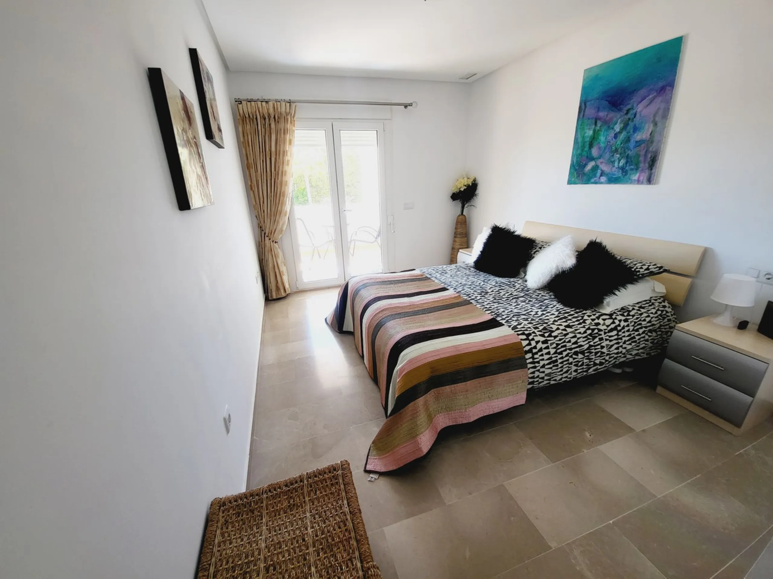 Apartment - Middle Floor Apartment в продаже в Mijas, Málaga. В доме 3 спален и 3 ванных комнат. Площадь дома 151 м²
