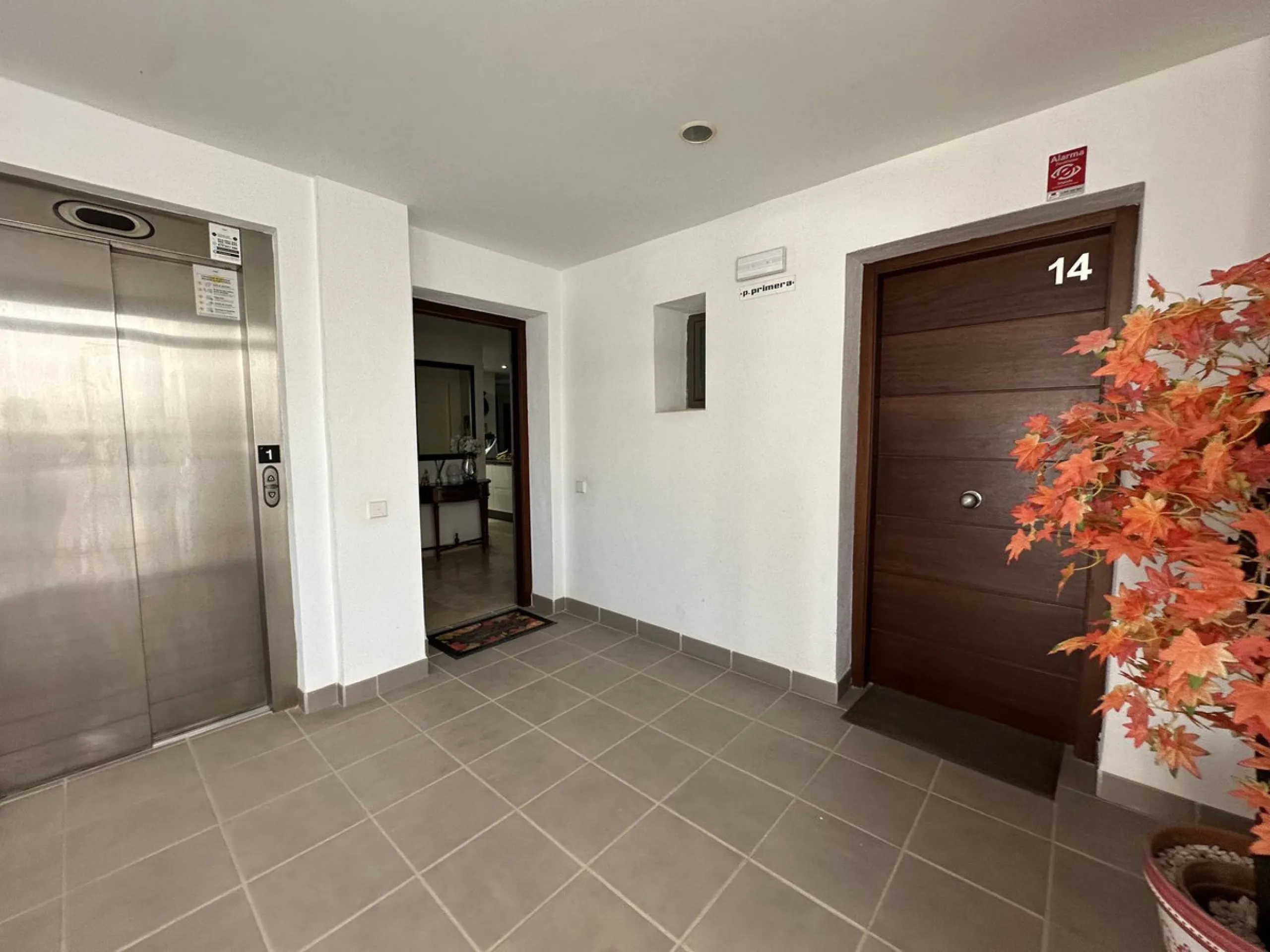 Middle Floor Apartment, Casares, Costa del Sol.