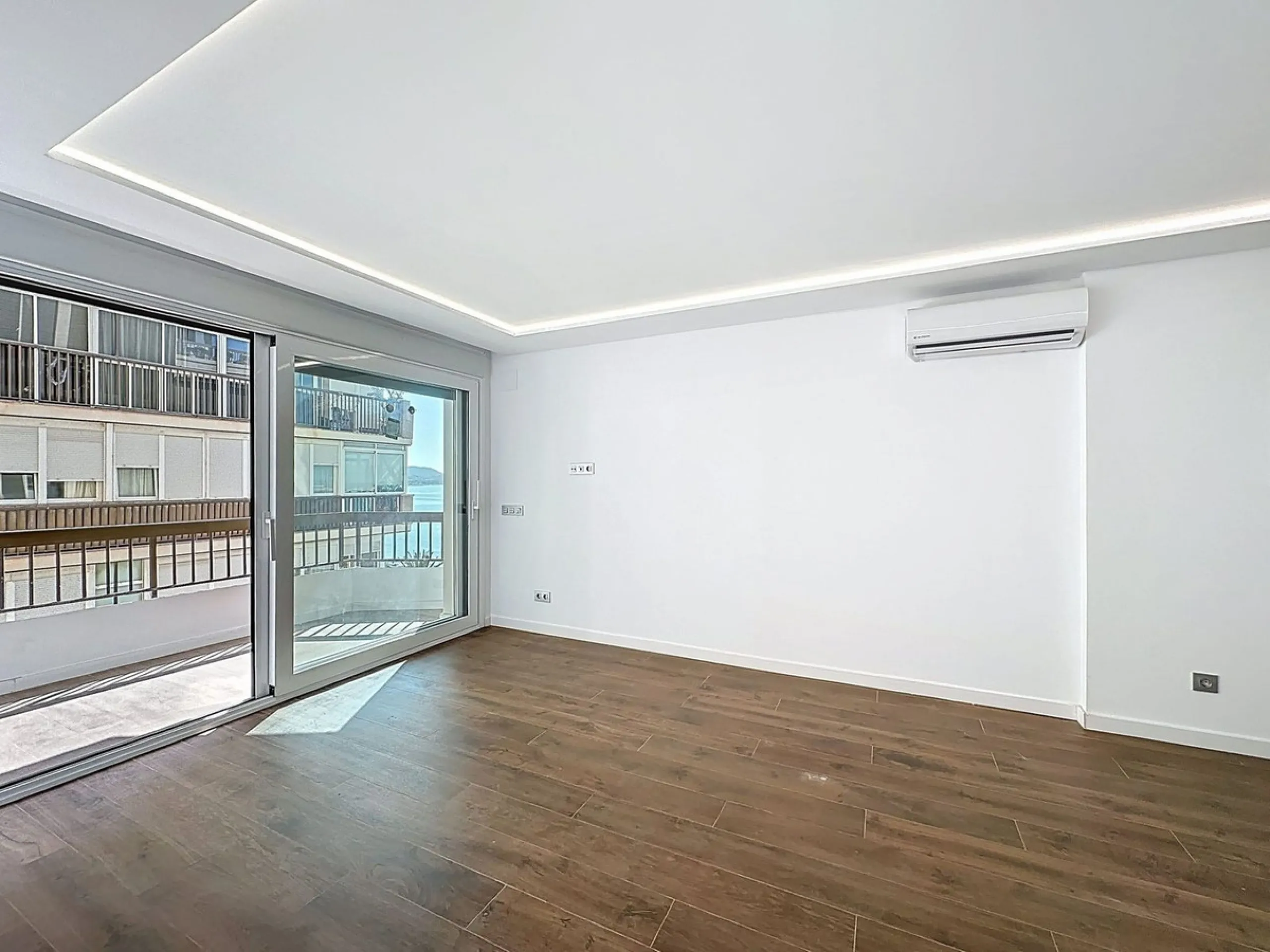 Middle Floor Apartment, Malagueta, Málaga Ciudad.