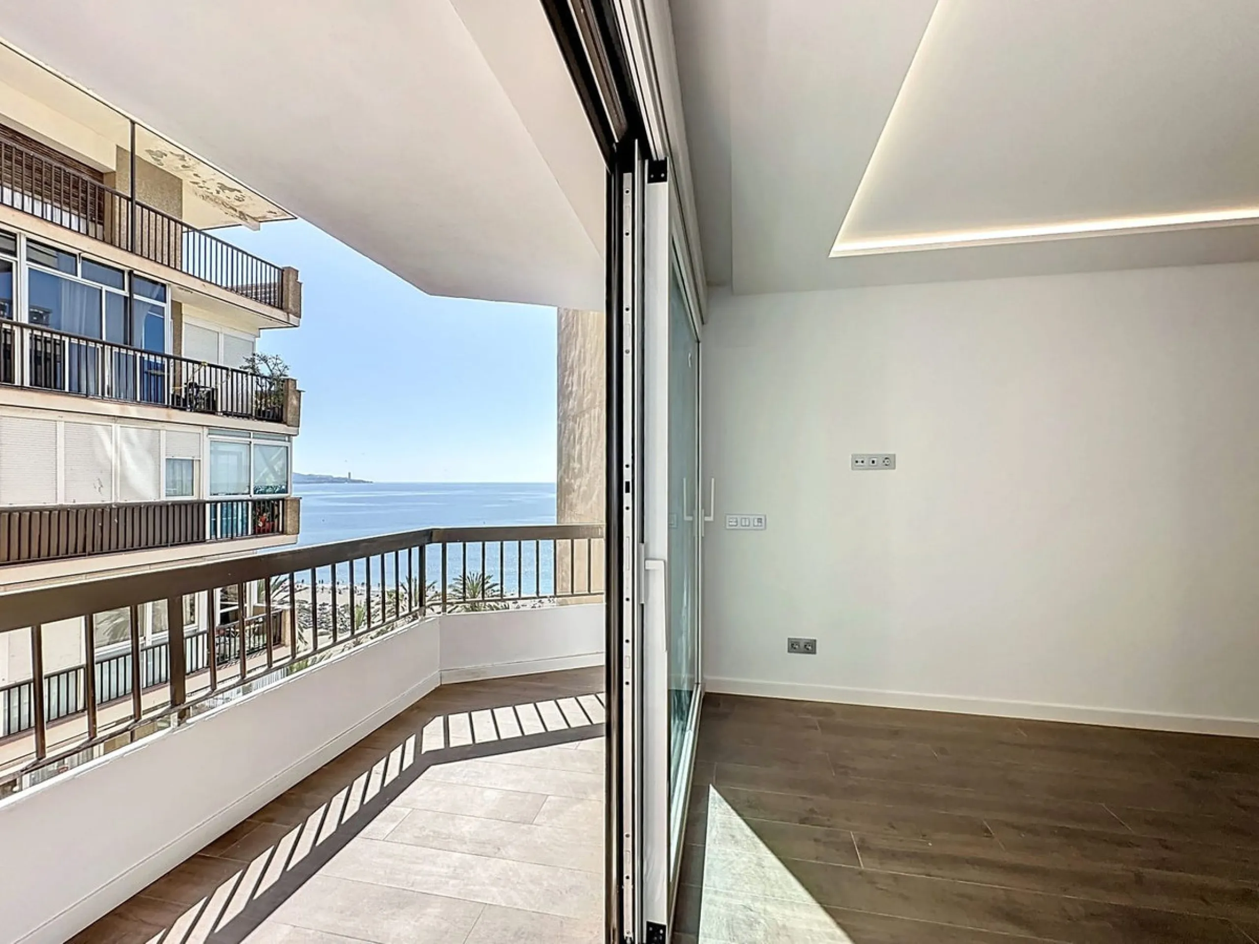 Middle Floor Apartment, Malagueta, Málaga Ciudad.