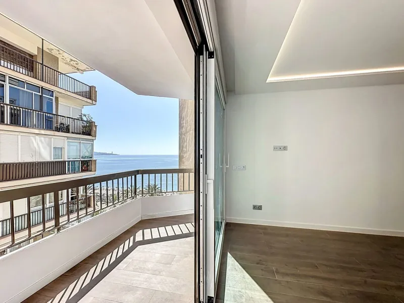 Middle Floor Apartment, Malagueta, Málaga Ciudad.