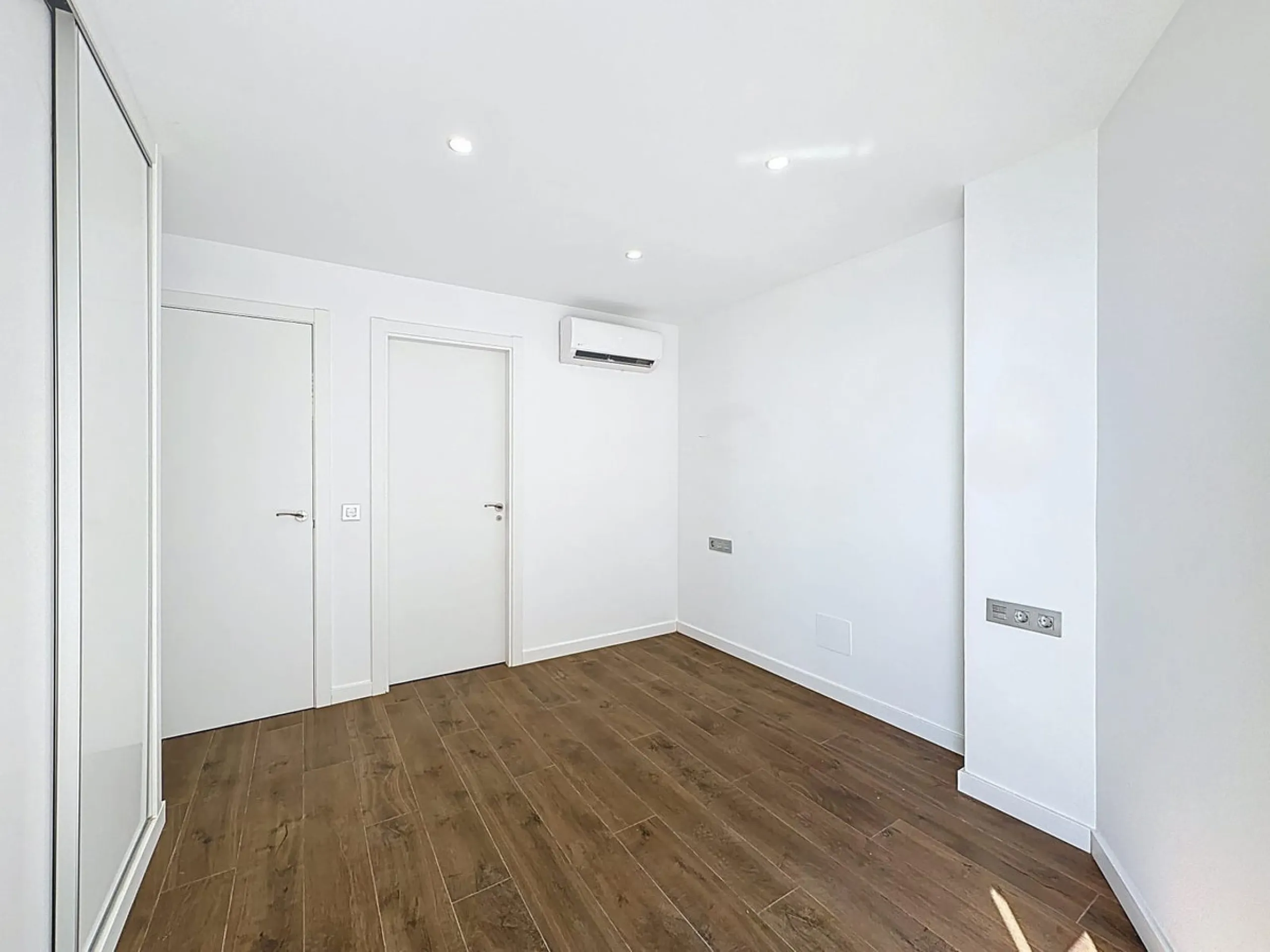 Middle Floor Apartment, Malagueta, Málaga Ciudad.