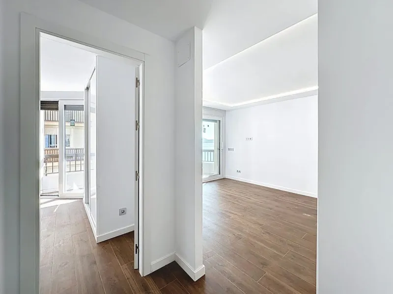 Middle Floor Apartment, Malagueta, Málaga Ciudad.