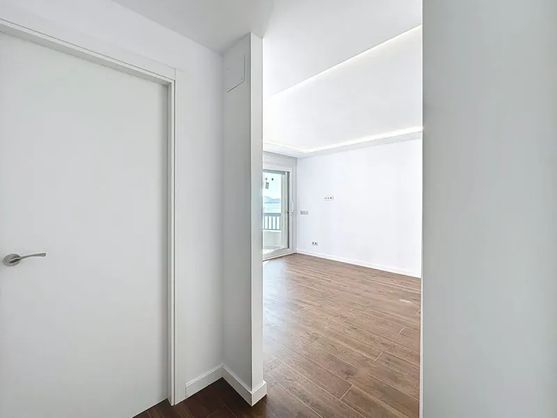 Middle Floor Apartment, Malagueta, Málaga Ciudad.