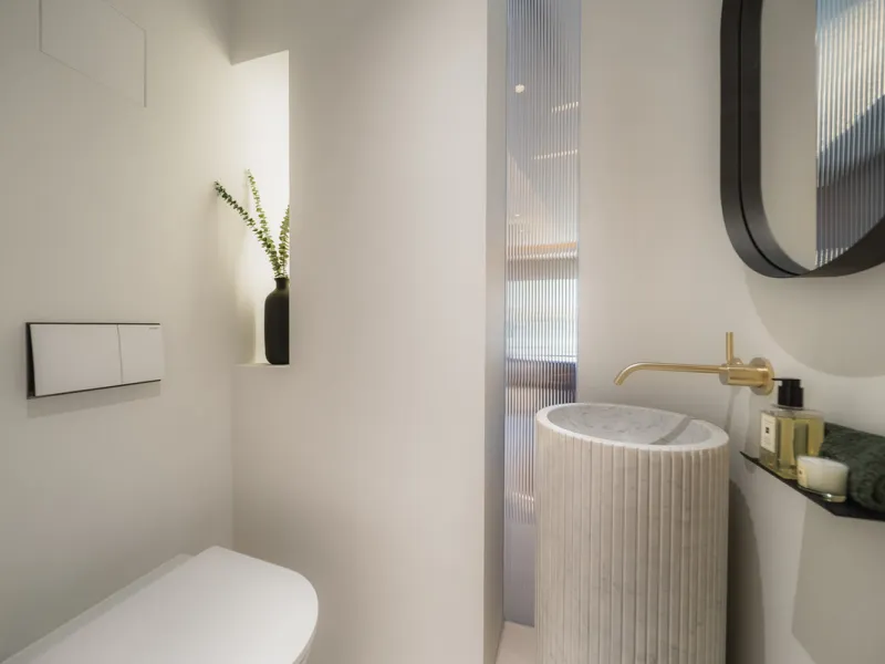 Apartment - Middle Floor Apartment в продаже в Marbella, Málaga. В доме 3 спален и 3 ванных комнат. Площадь дома 110 м²