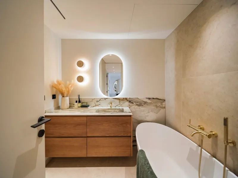 Apartment - Middle Floor Apartment в продаже в Marbella, Málaga. В доме 3 спален и 3 ванных комнат. Площадь дома 110 м²
