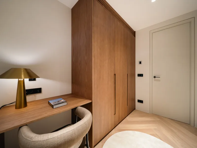 Apartment - Middle Floor Apartment в продаже в Marbella, Málaga. В доме 3 спален и 3 ванных комнат. Площадь дома 110 м²