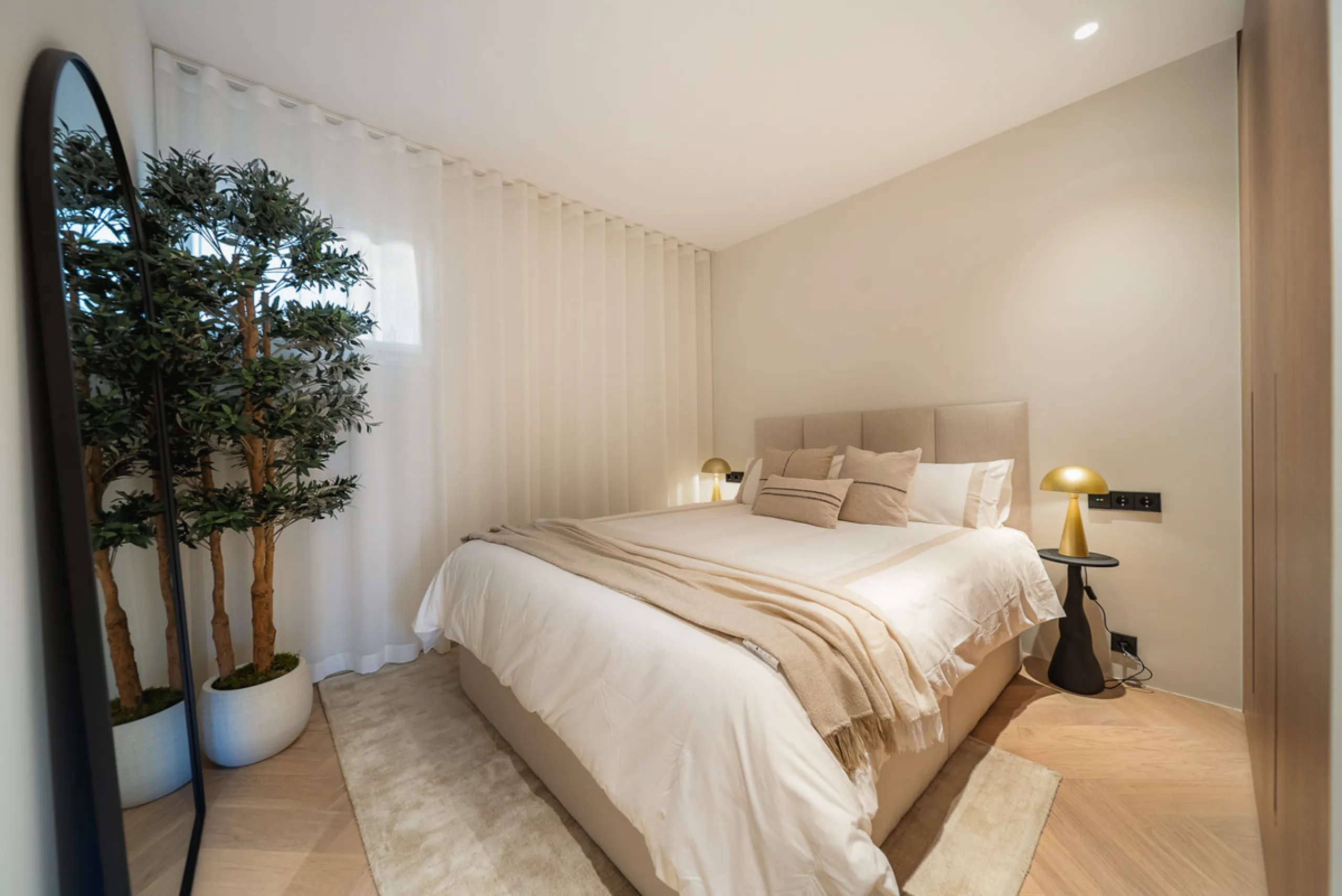 Apartment - Middle Floor Apartment в продаже в Marbella, Málaga. В доме 3 спален и 3 ванных комнат. Площадь дома 110 м²