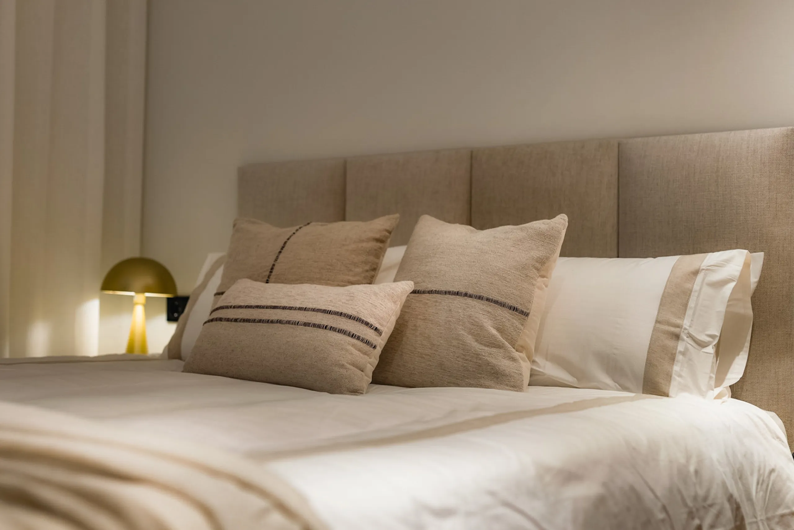 Apartment - Middle Floor Apartment в продаже в Marbella, Málaga. В доме 3 спален и 3 ванных комнат. Площадь дома 110 м²