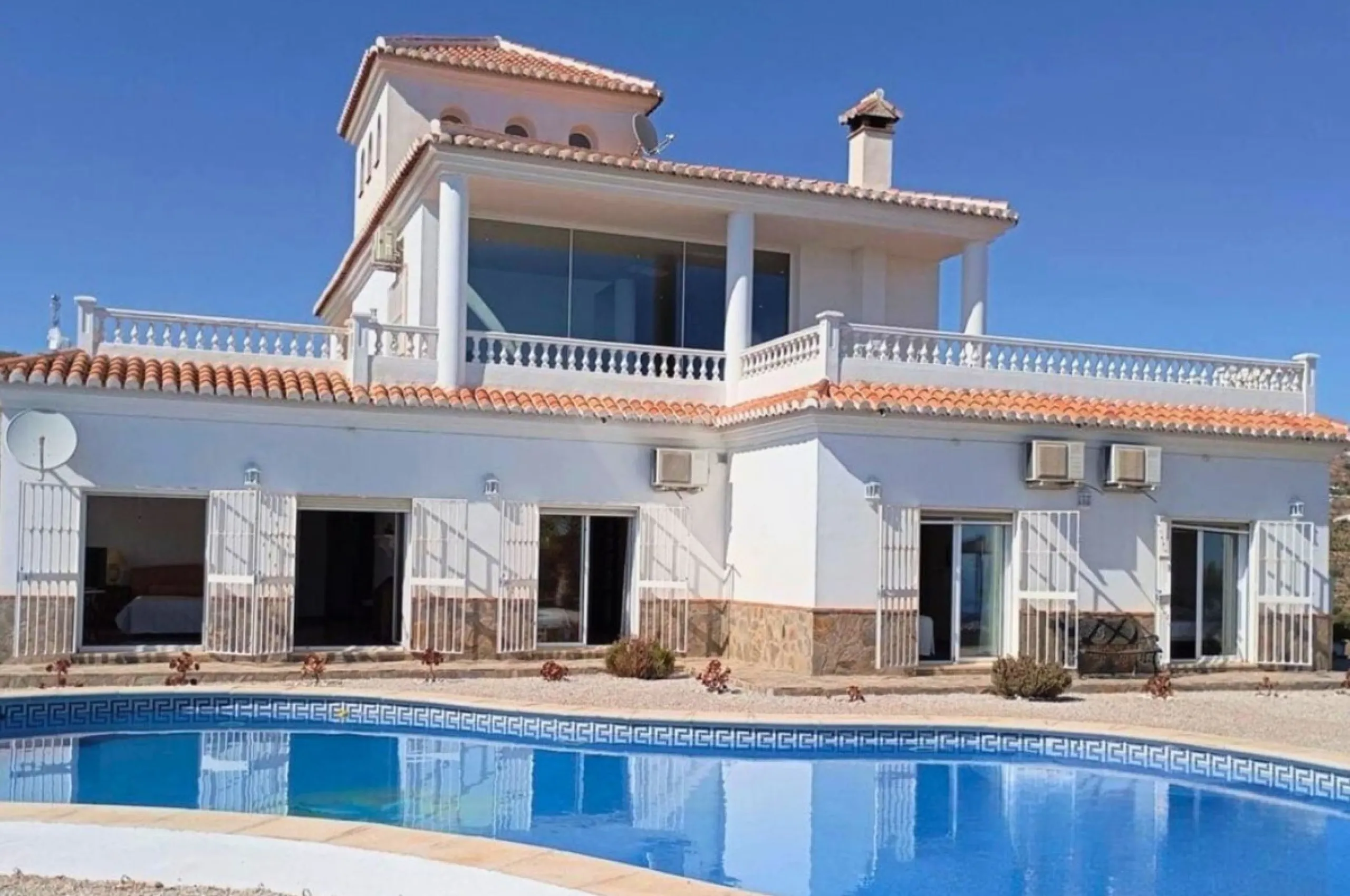 Exceptional Hilltop Villa with Panoramic Views