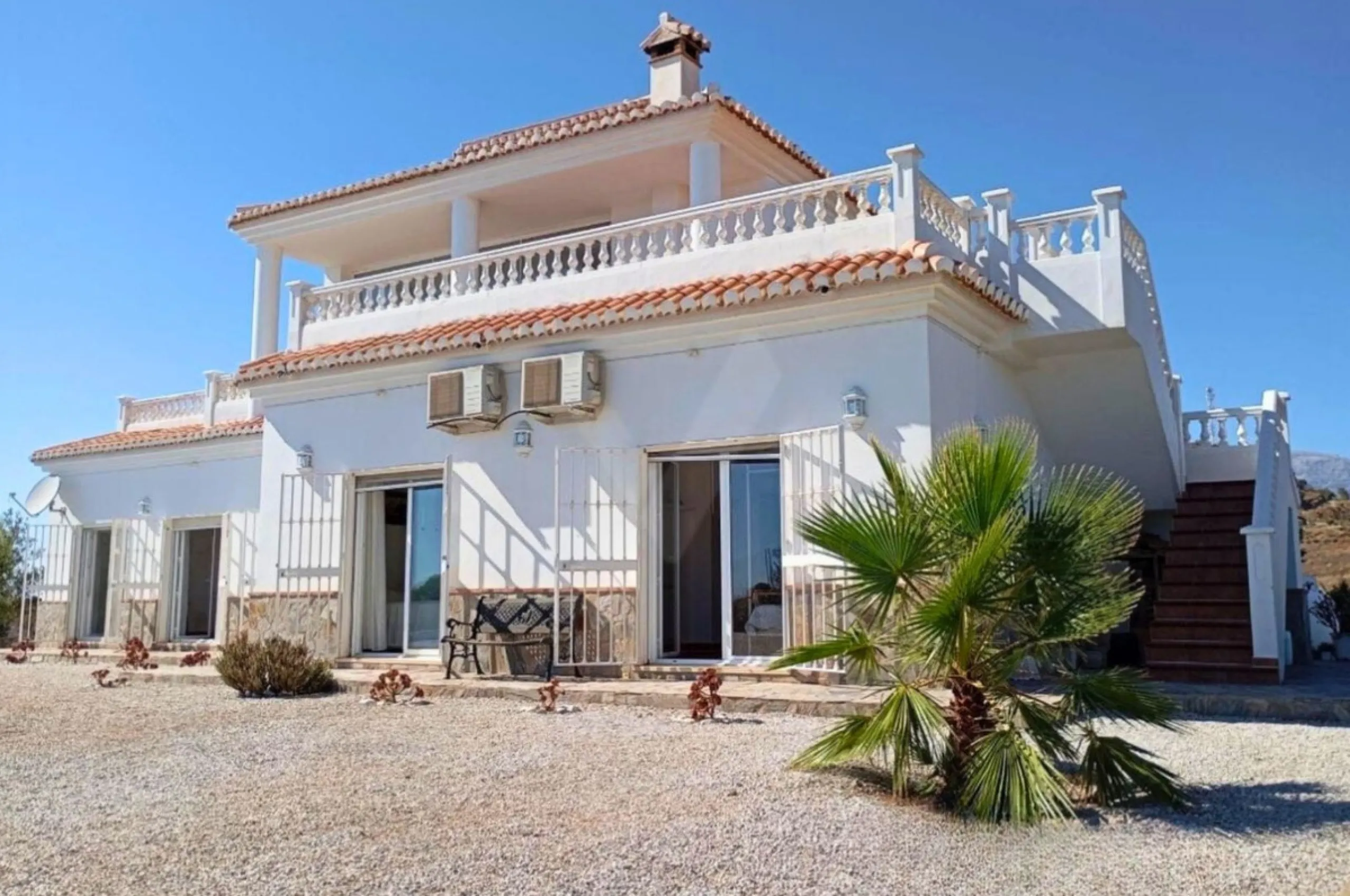 Exceptional Hilltop Villa with Panoramic Views