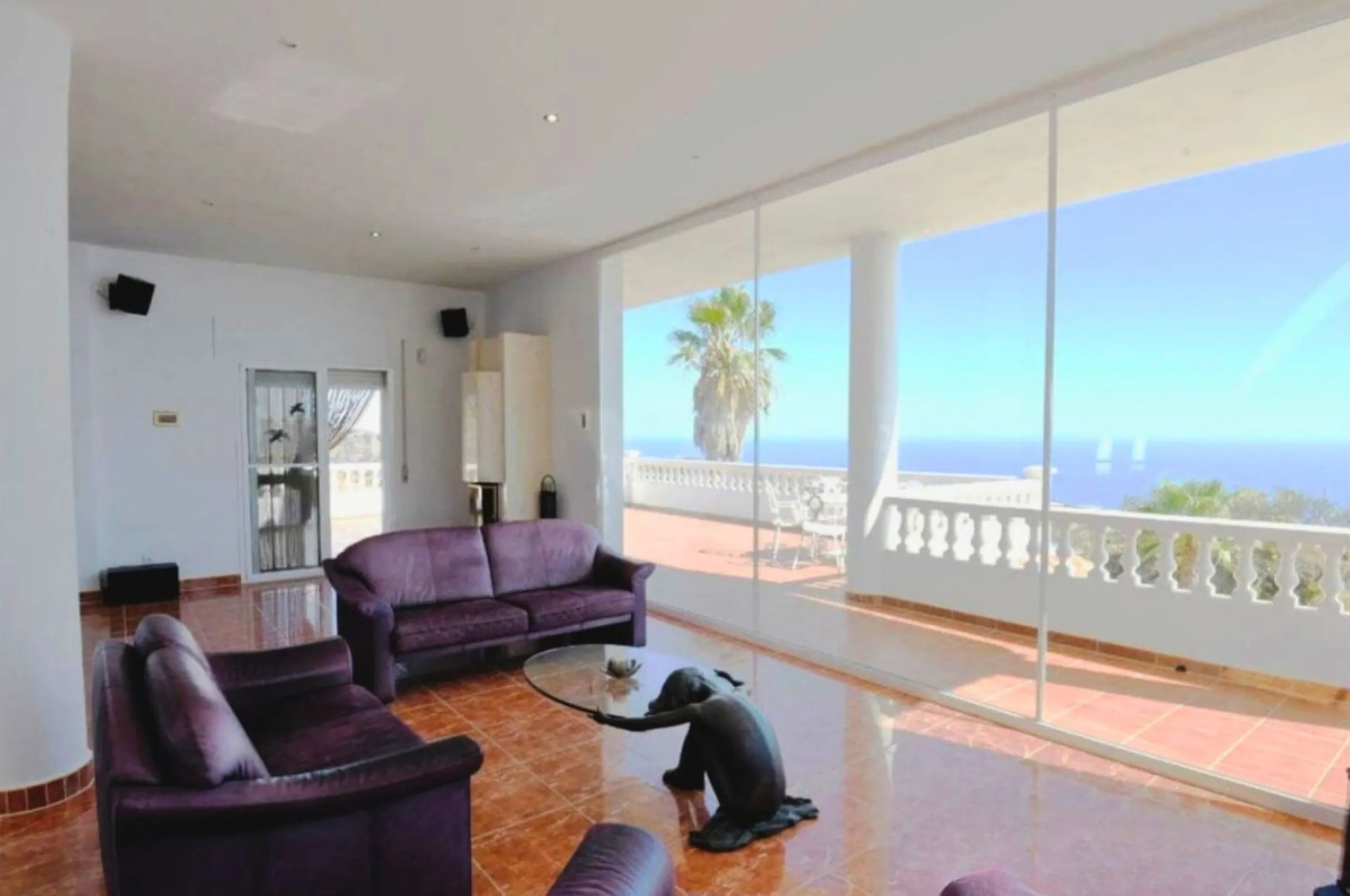 Exceptional Hilltop Villa with Panoramic Views