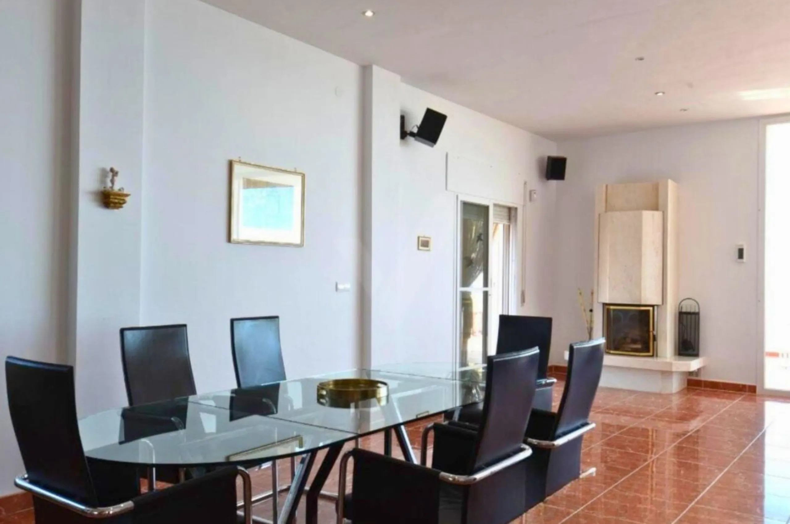 Exceptional Hilltop Villa with Panoramic Views