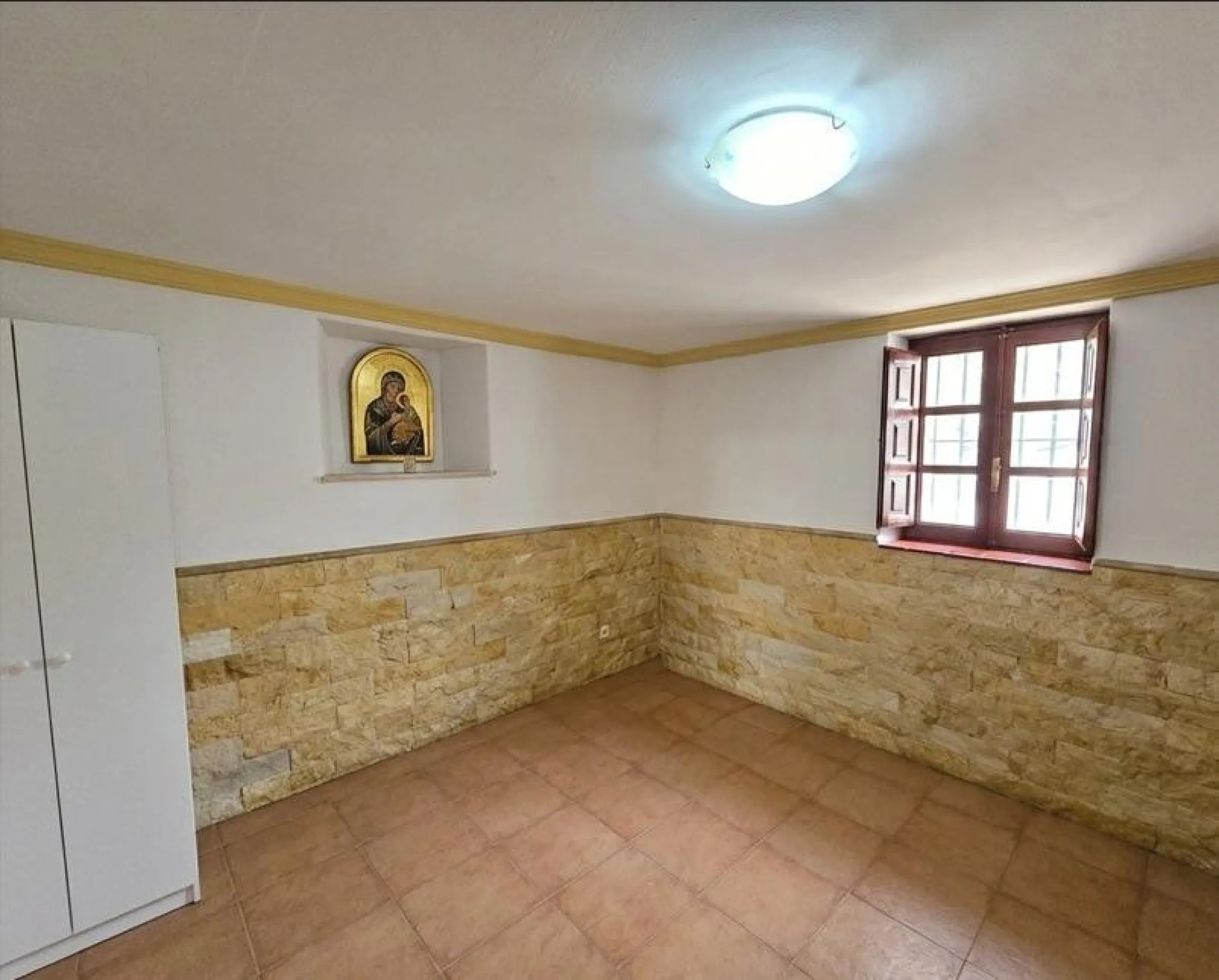 House - Finca - Cortijo в продаже в Cártama, Málaga. В доме 5 спален и 1 ванных комнат. Площадь дома 253 м². Площадь участка 8000 м²