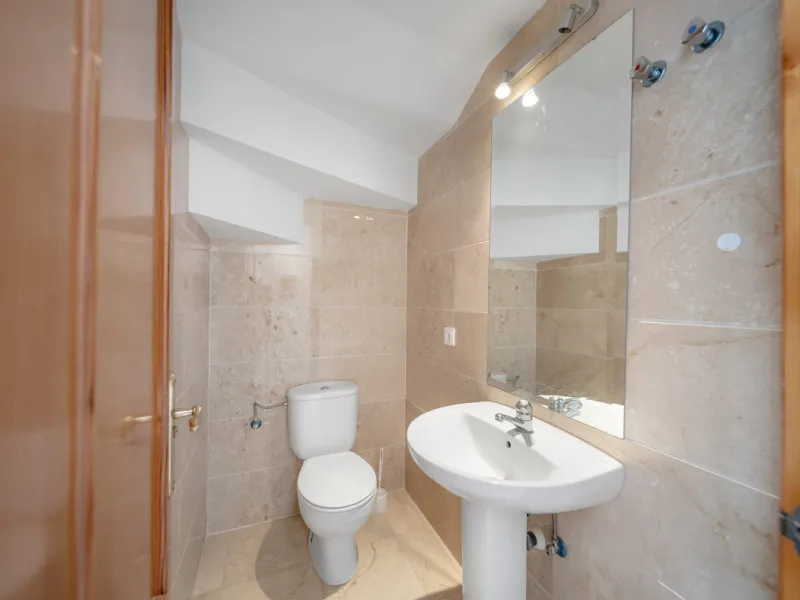 Apartment - Penthouse Duplex в продаже в Marbella, Málaga. В доме 3 спален и 4 ванных комнат. Площадь дома 216 м²