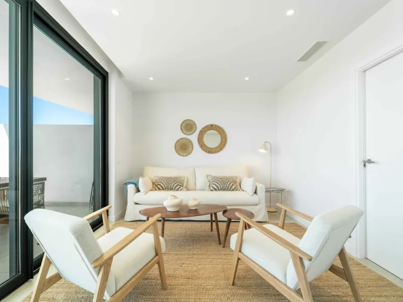 Apartment - Ground Floor Apartment в продаже в Fuengirola, Málaga. В доме 2 спален и 2 ванных комнат. Площадь дома 76 м²