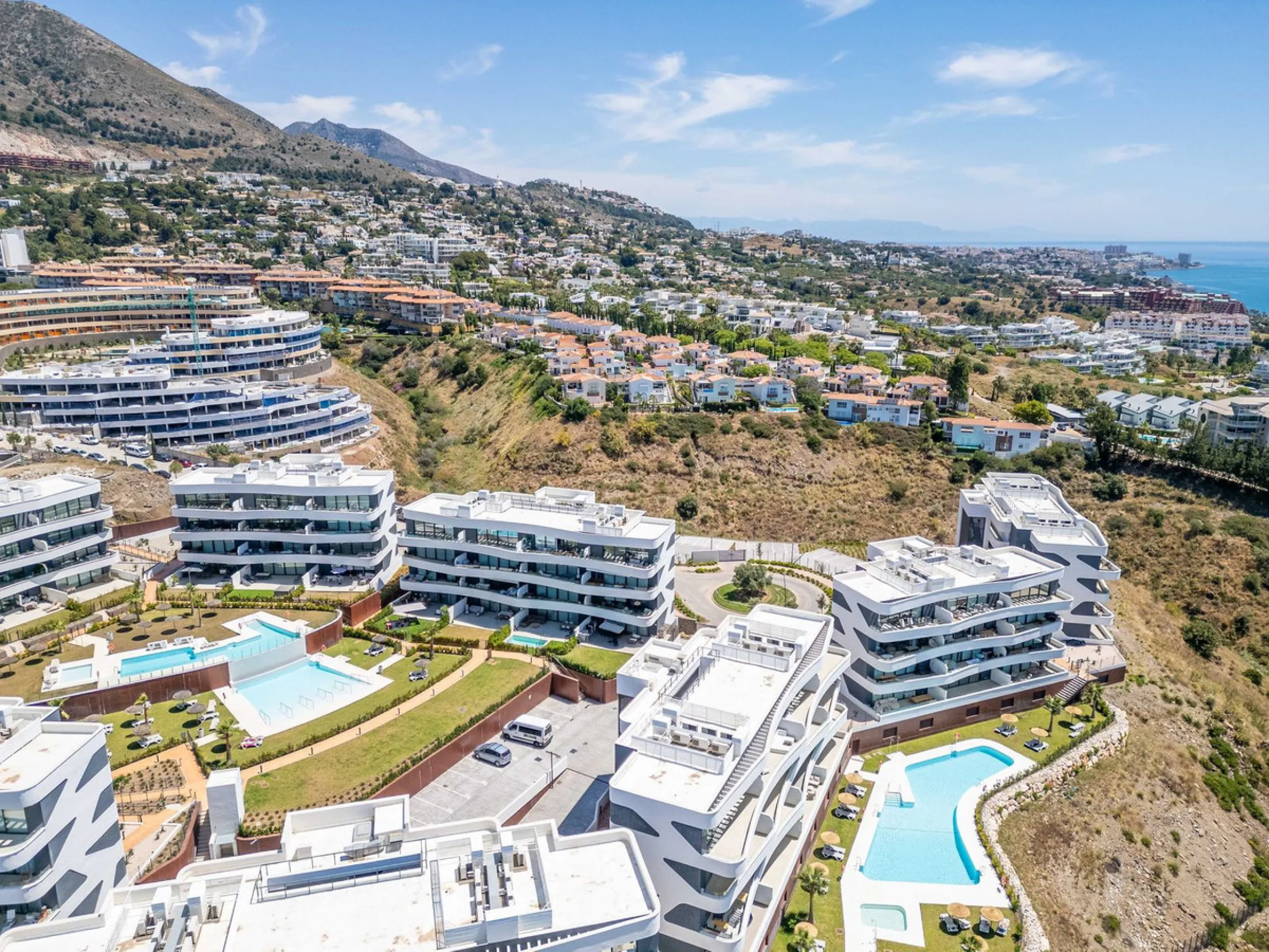 Apartment - Ground Floor Apartment в продаже в Fuengirola, Málaga. В доме 2 спален и 2 ванных комнат. Площадь дома 76 м²