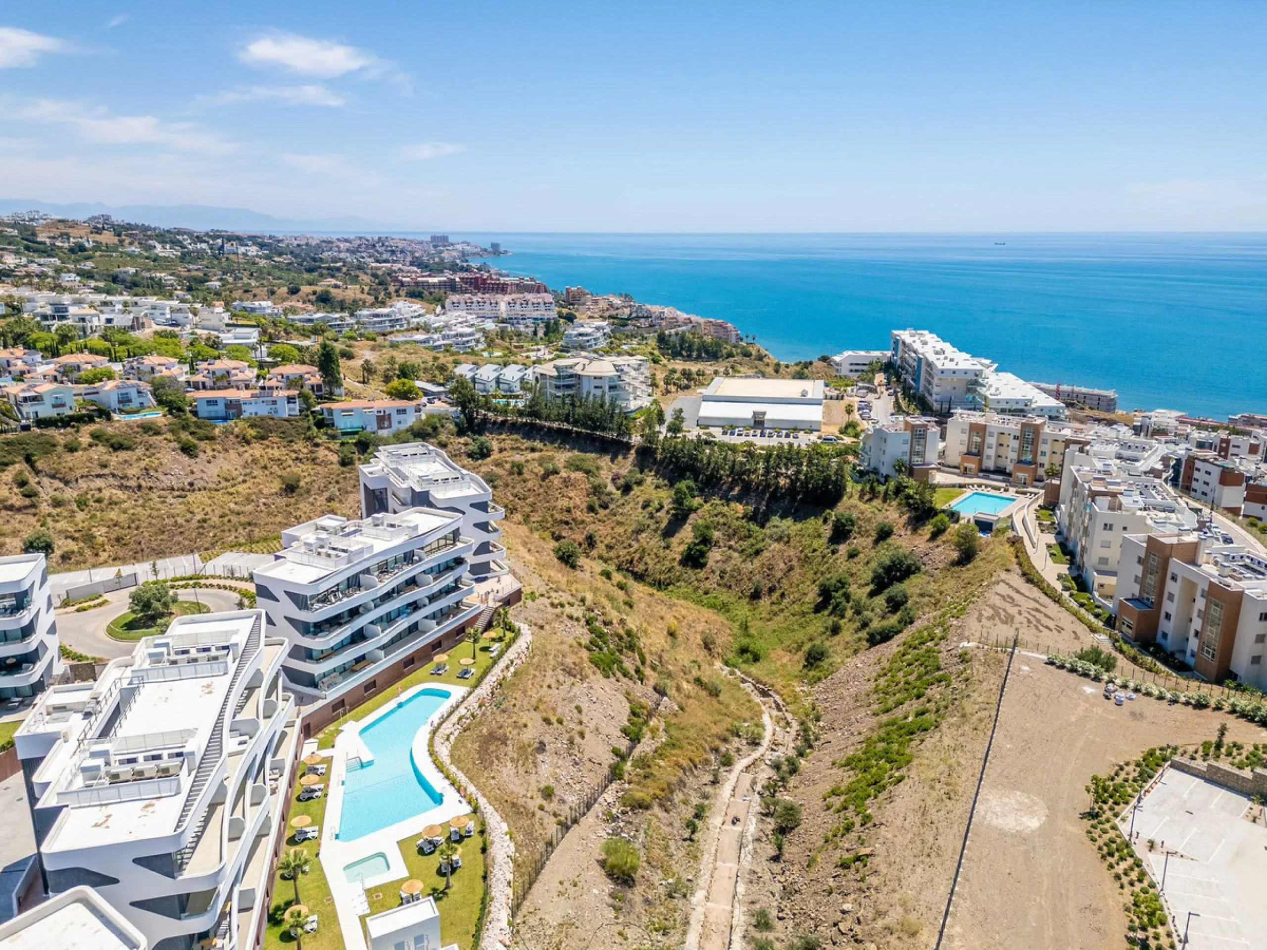 Apartment - Ground Floor Apartment в продаже в Fuengirola, Málaga. В доме 2 спален и 2 ванных комнат. Площадь дома 76 м²