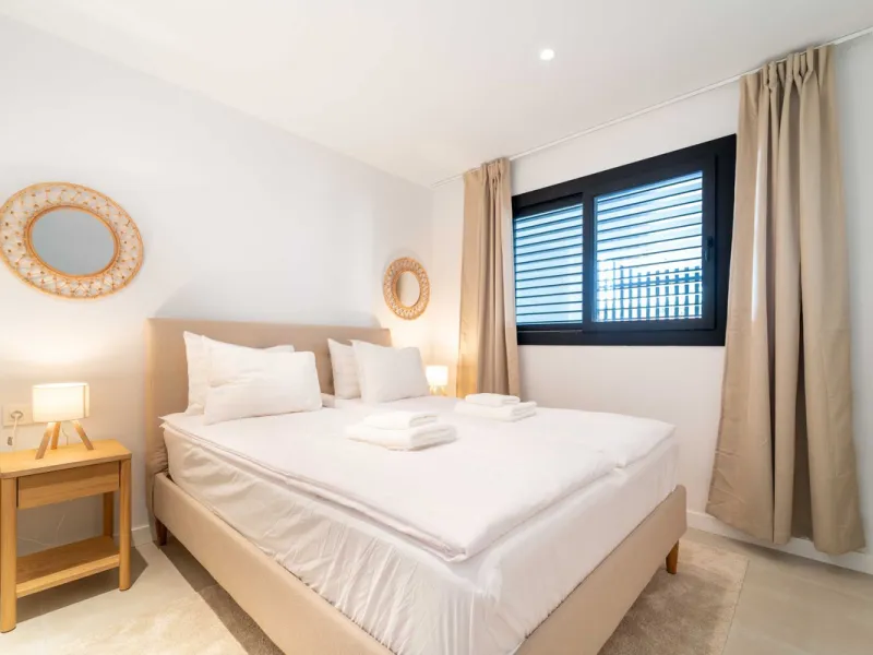 Apartment - Ground Floor Apartment в продаже в Fuengirola, Málaga. В доме 2 спален и 2 ванных комнат. Площадь дома 76 м²
