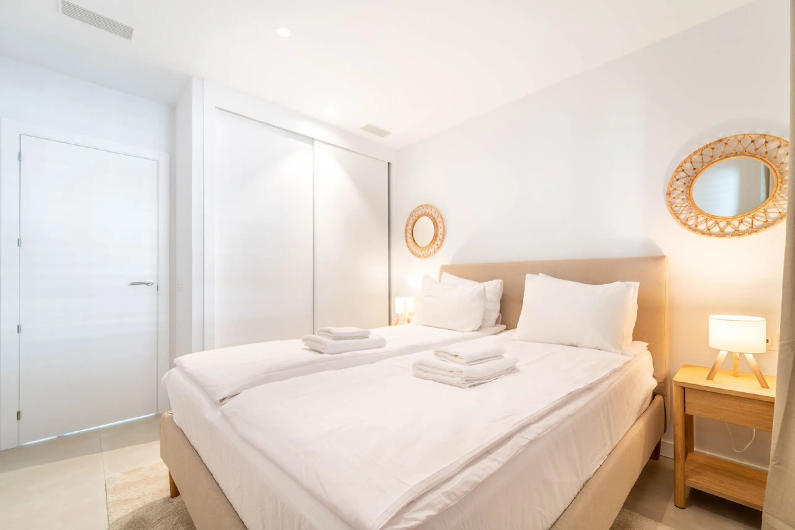 Apartment - Ground Floor Apartment в продаже в Fuengirola, Málaga. В доме 2 спален и 2 ванных комнат. Площадь дома 76 м²