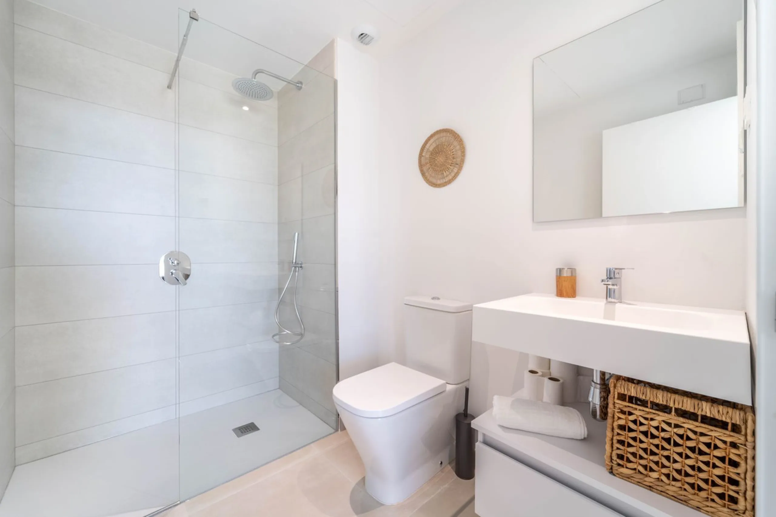 Apartment - Ground Floor Apartment в продаже в Fuengirola, Málaga. В доме 2 спален и 2 ванных комнат. Площадь дома 76 м²
