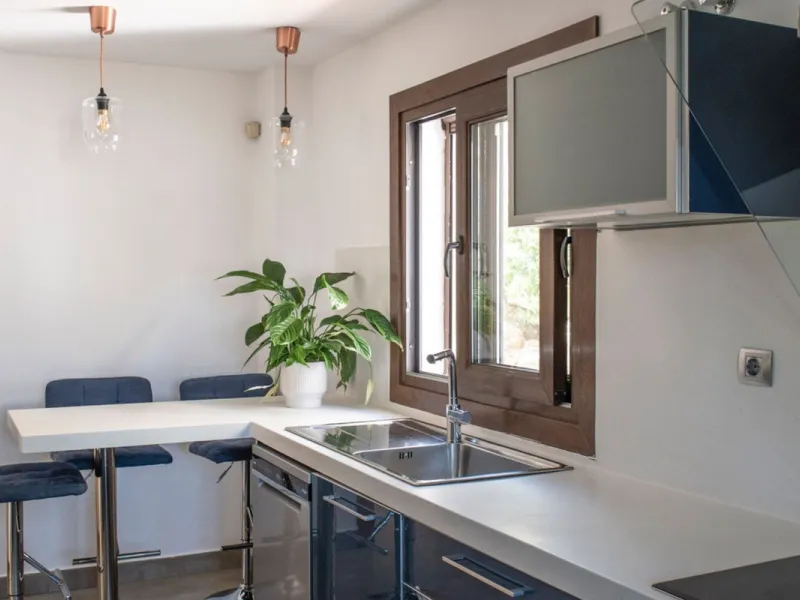 House - Detached Villa в продаже в Benalmadena, Málaga. В доме 4 спален и 4 ванных комнат. Площадь дома 294 м². Площадь участка 847 м²