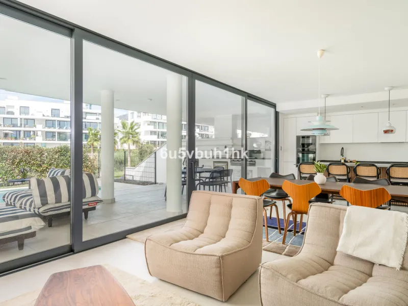 Apartment - Ground Floor Apartment в продаже в Fuengirola, Málaga. В доме 3 спален и 2 ванных комнат. Площадь дома 159 м². Площадь участка 387 м²