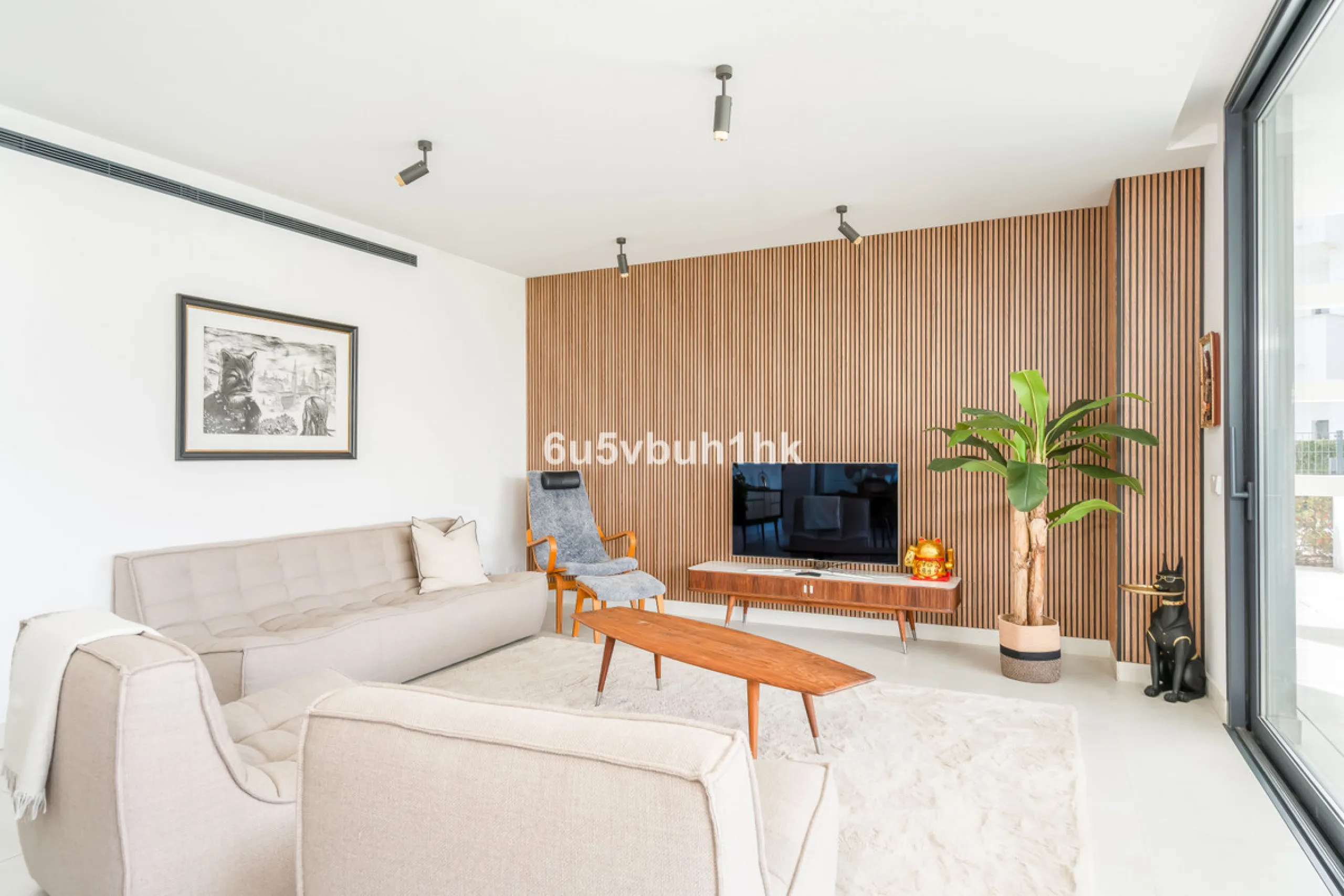 Apartment - Ground Floor Apartment в продаже в Fuengirola, Málaga. В доме 3 спален и 2 ванных комнат. Площадь дома 159 м². Площадь участка 387 м²