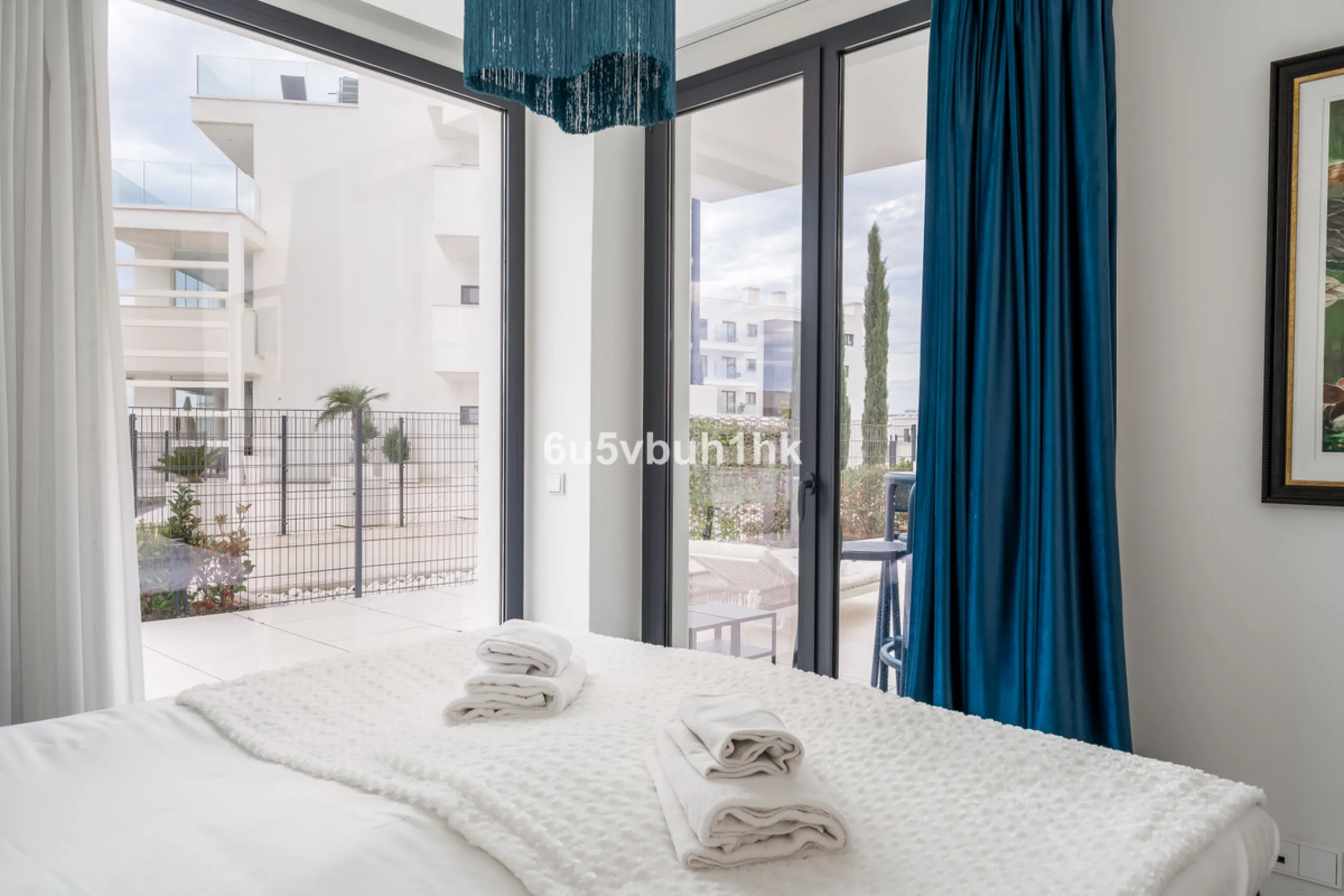 Apartment - Ground Floor Apartment в продаже в Fuengirola, Málaga. В доме 3 спален и 2 ванных комнат. Площадь дома 159 м². Площадь участка 387 м²