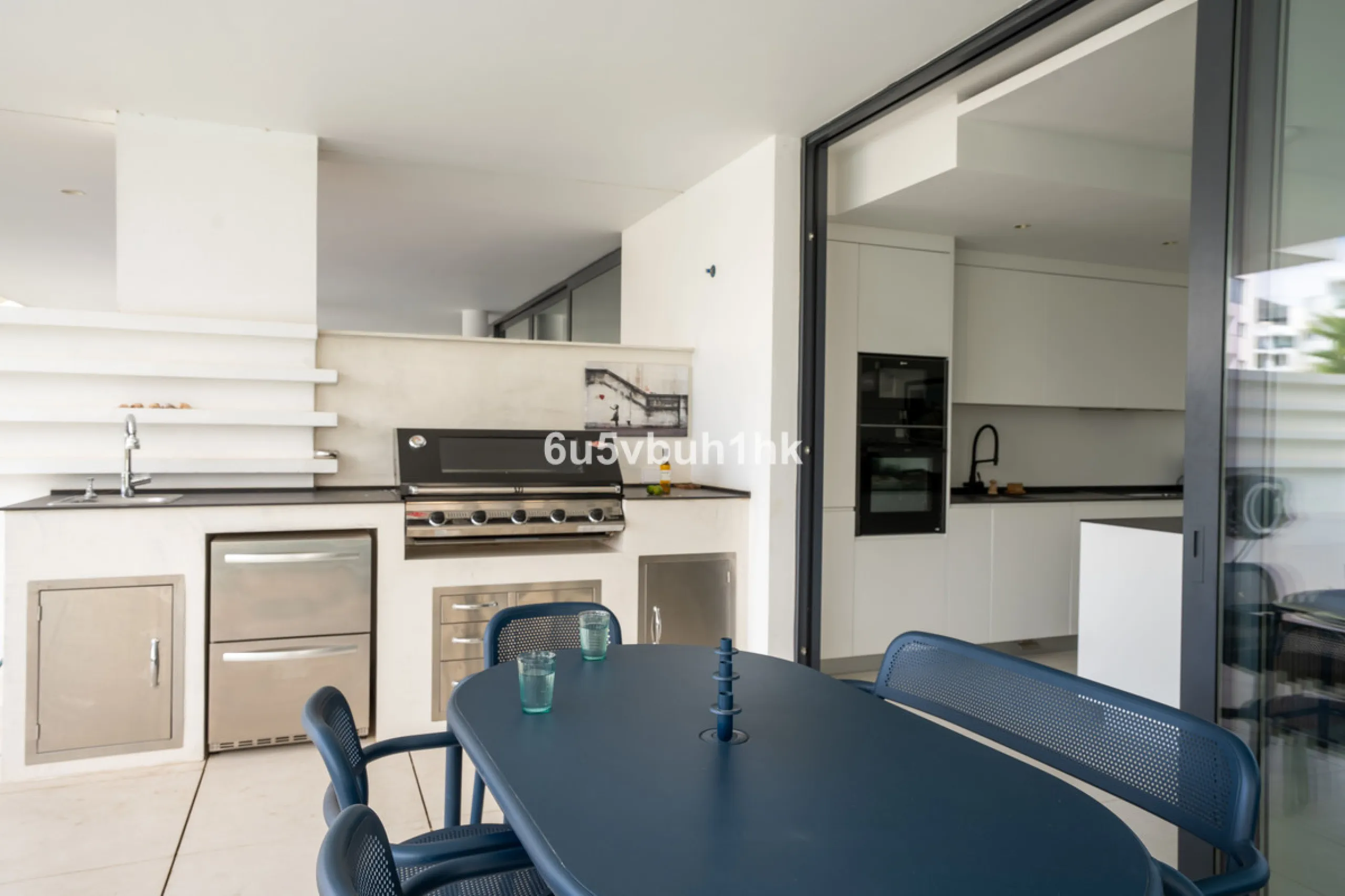 Apartment - Ground Floor Apartment в продаже в Fuengirola, Málaga. В доме 3 спален и 2 ванных комнат. Площадь дома 159 м². Площадь участка 387 м²