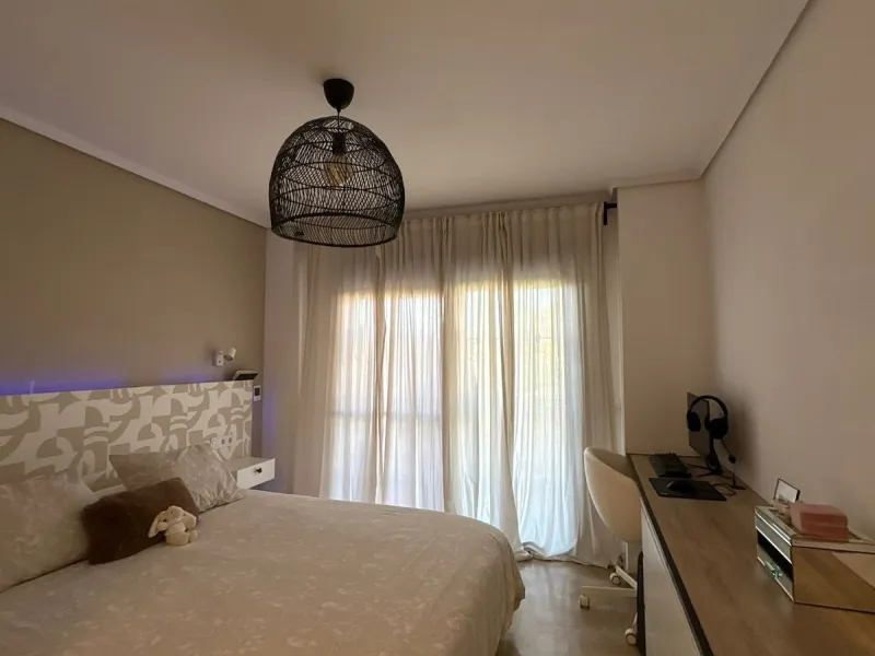 Spacious Ground-Floor Apartment in La Concha-Resina Golf, Estepona – Huge Terrace, Renovated Interiors, and Resort Amenities!