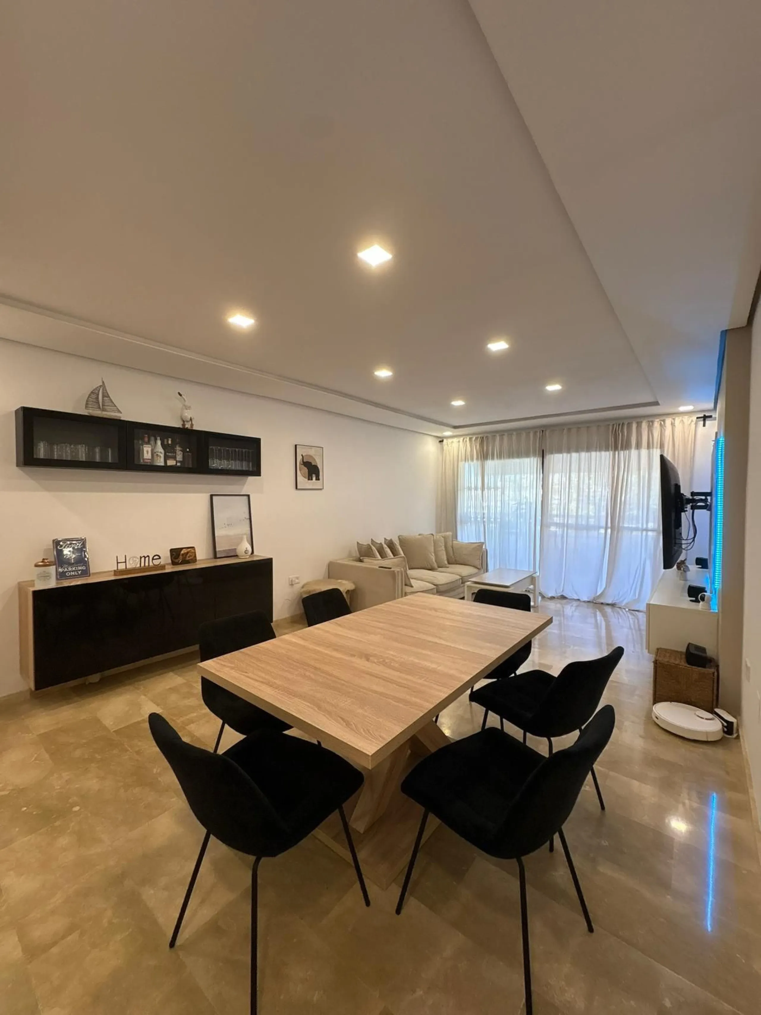Spacious Ground-Floor Apartment in La Concha-Resina Golf, Estepona – Huge Terrace, Renovated Interiors, and Resort Amenities!
