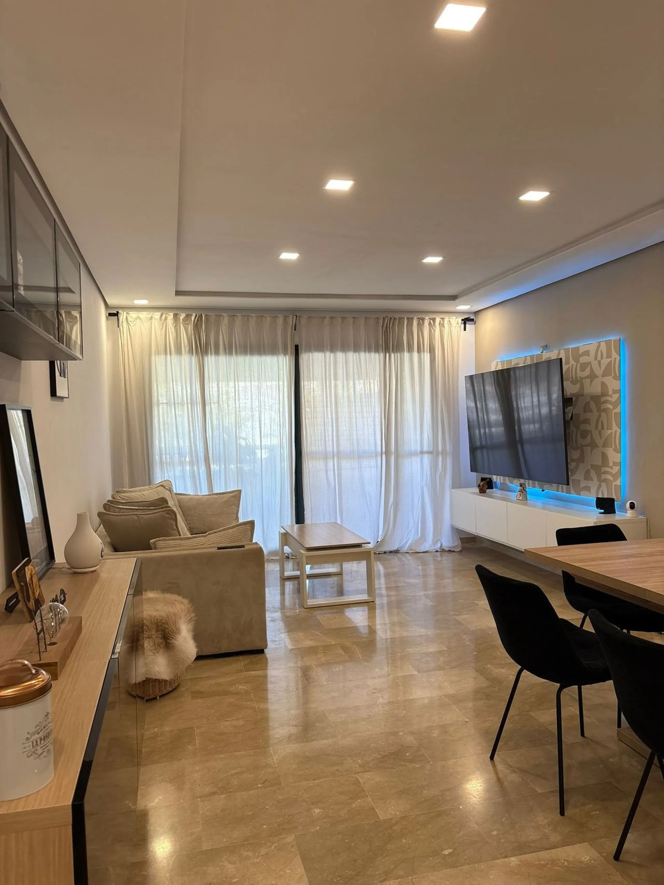 Spacious Ground-Floor Apartment in La Concha-Resina Golf, Estepona – Huge Terrace, Renovated Interiors, and Resort Amenities!