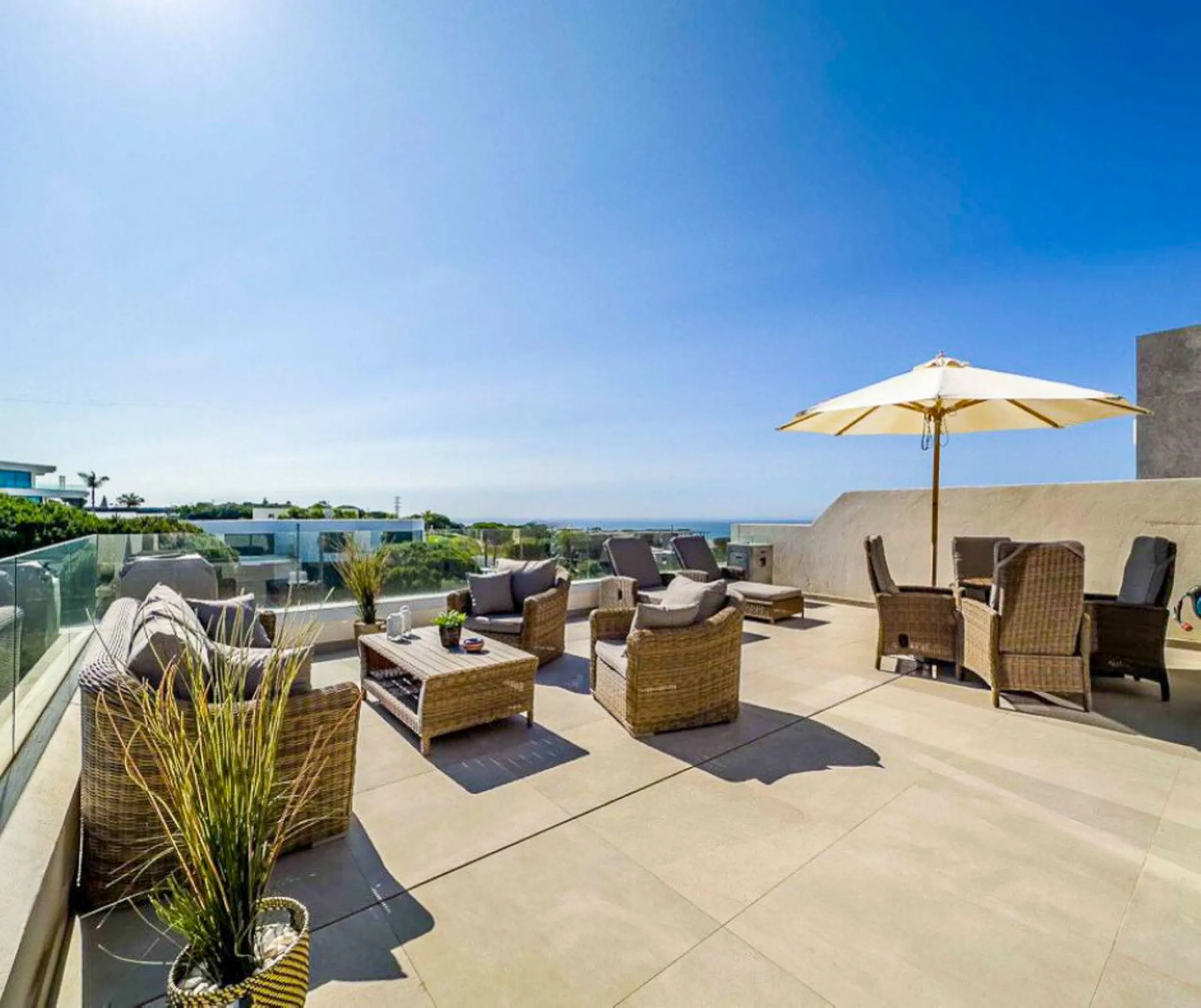 Luxury Semi-detached Villa with Private Pool in the Cape, Cabopino, Marbella