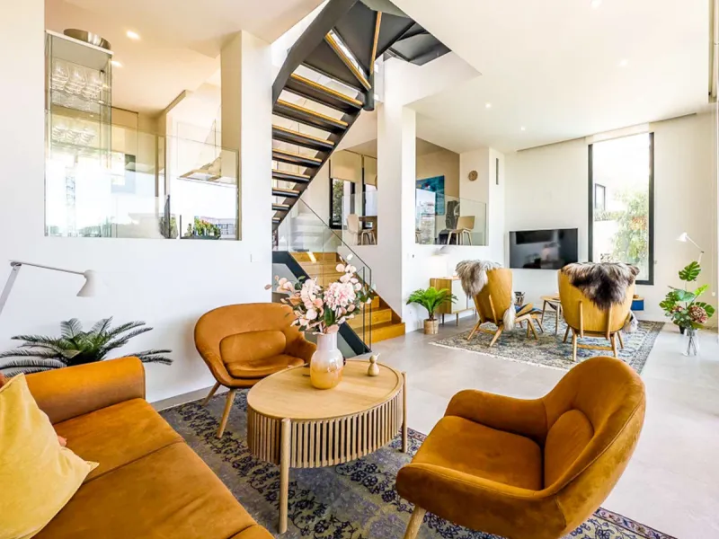 Luxury Semi-detached Villa with Private Pool in the Cape, Cabopino, Marbella
